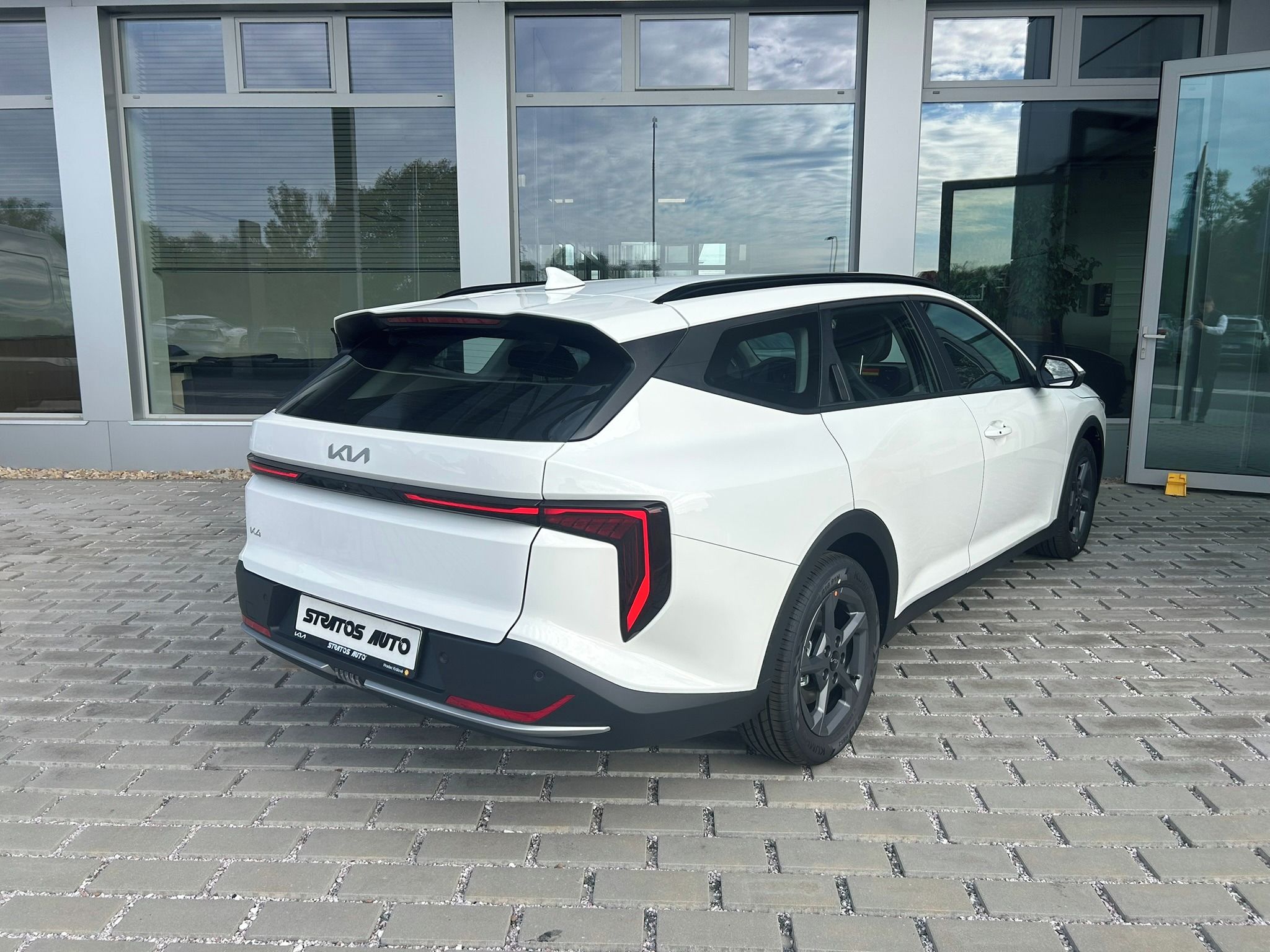Kia K4, SW 1.0 T-GDI SPIN - fotka 6