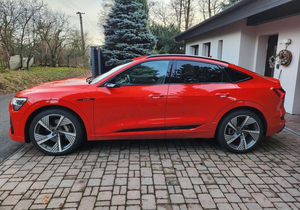 Audi e-tron, 55 quatro Sportback Sli