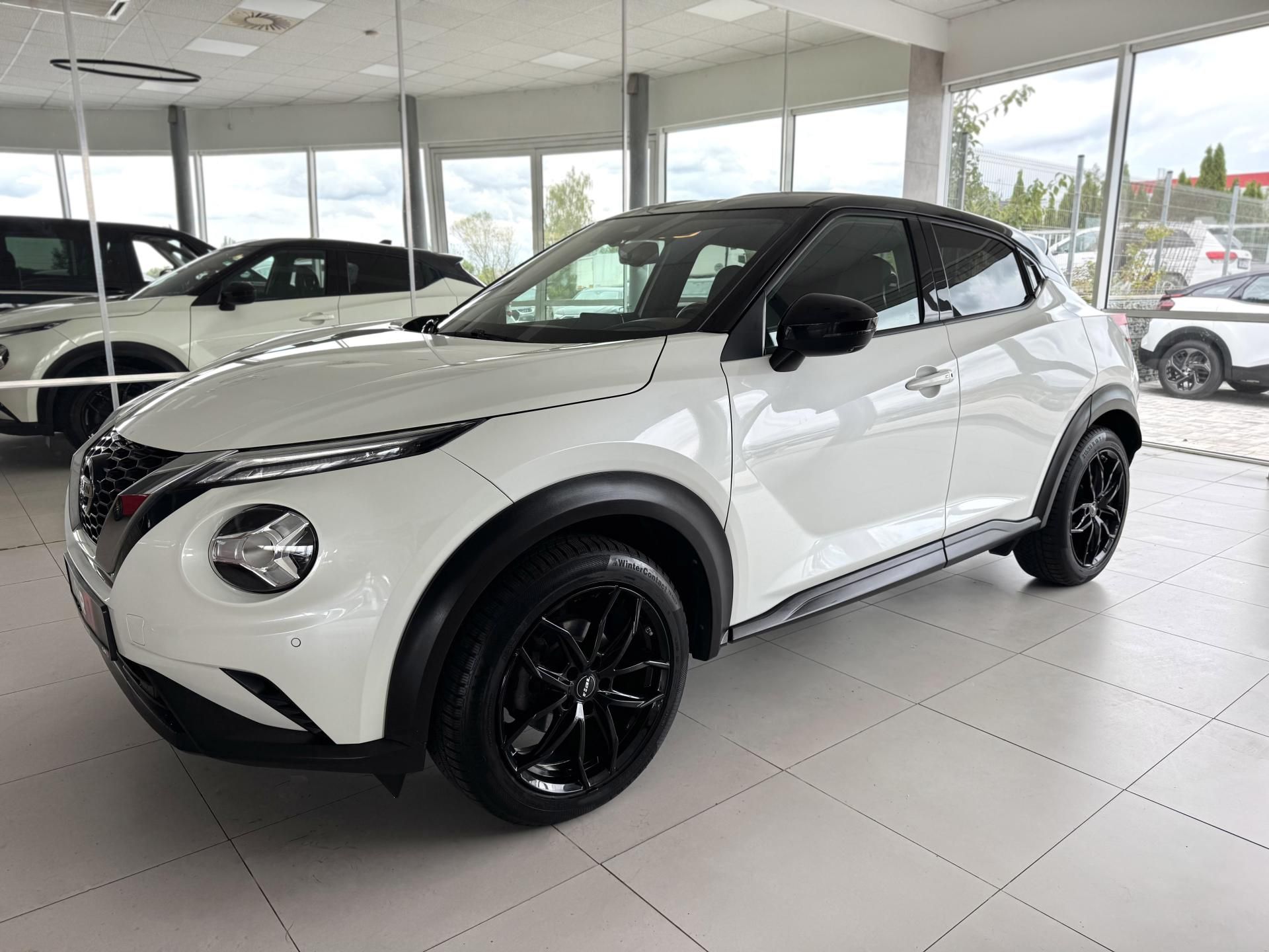 Nissan Juke, 1,0DIG-T 117*AUT*TEKNA*Tažné - fotka 3