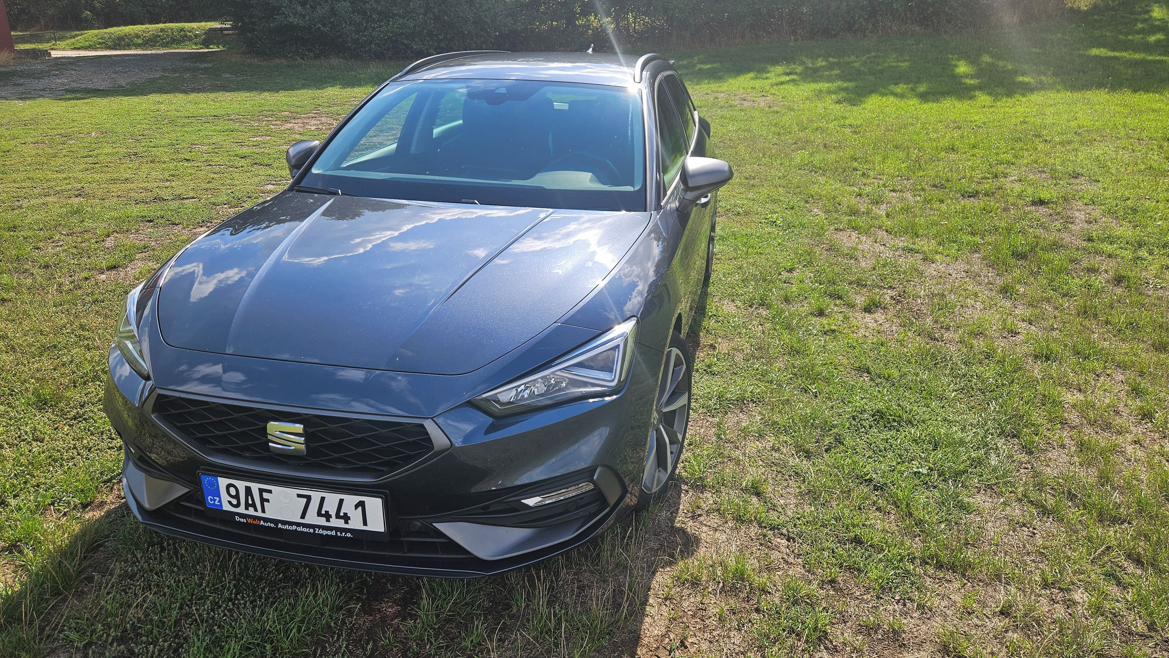 Seat Leon, 1.5 TSI FR - Servisováno - fotka 3