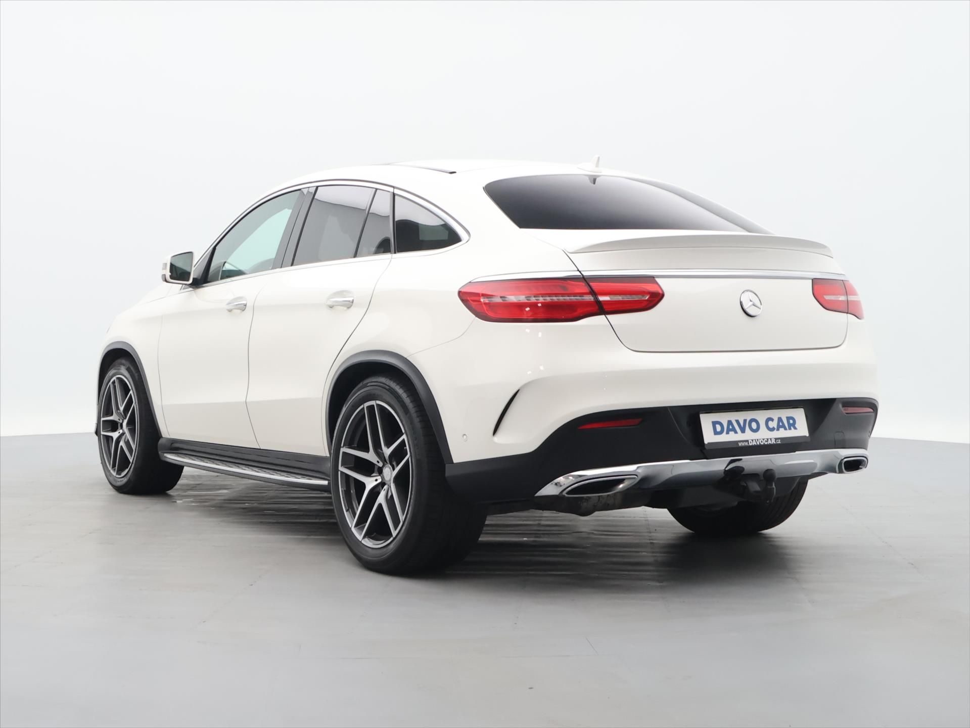 Mercedes-Benz GLE, 3,0 350d 227kW AMG H&K LED CZ - fotka 5