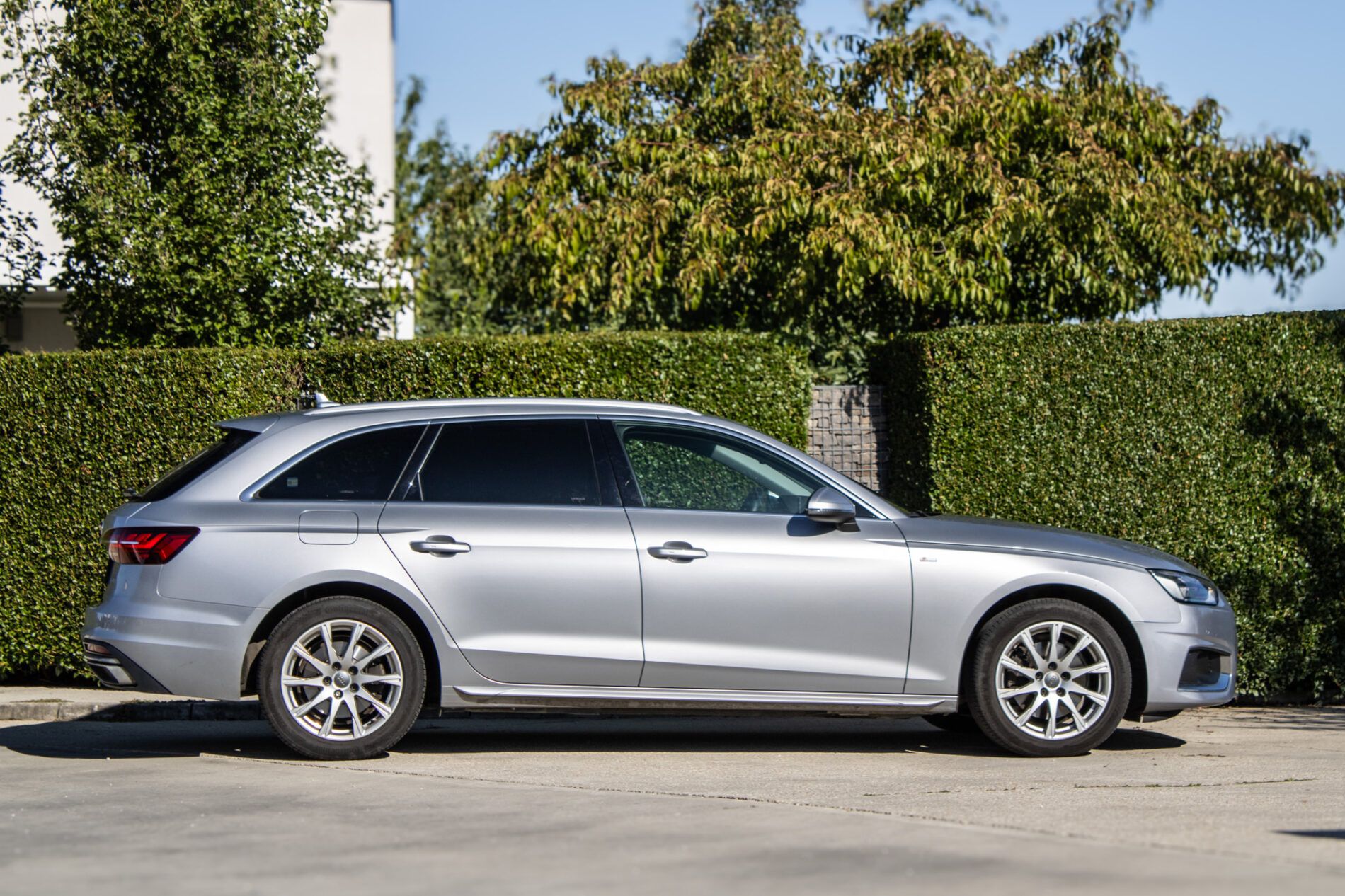 Audi A4 Avant - fotka 4
