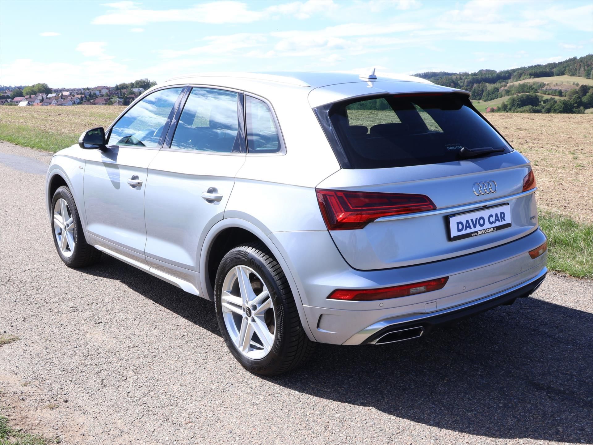 Audi Q5, 3,0 50TDI 210kW S-line quattro - fotka 5