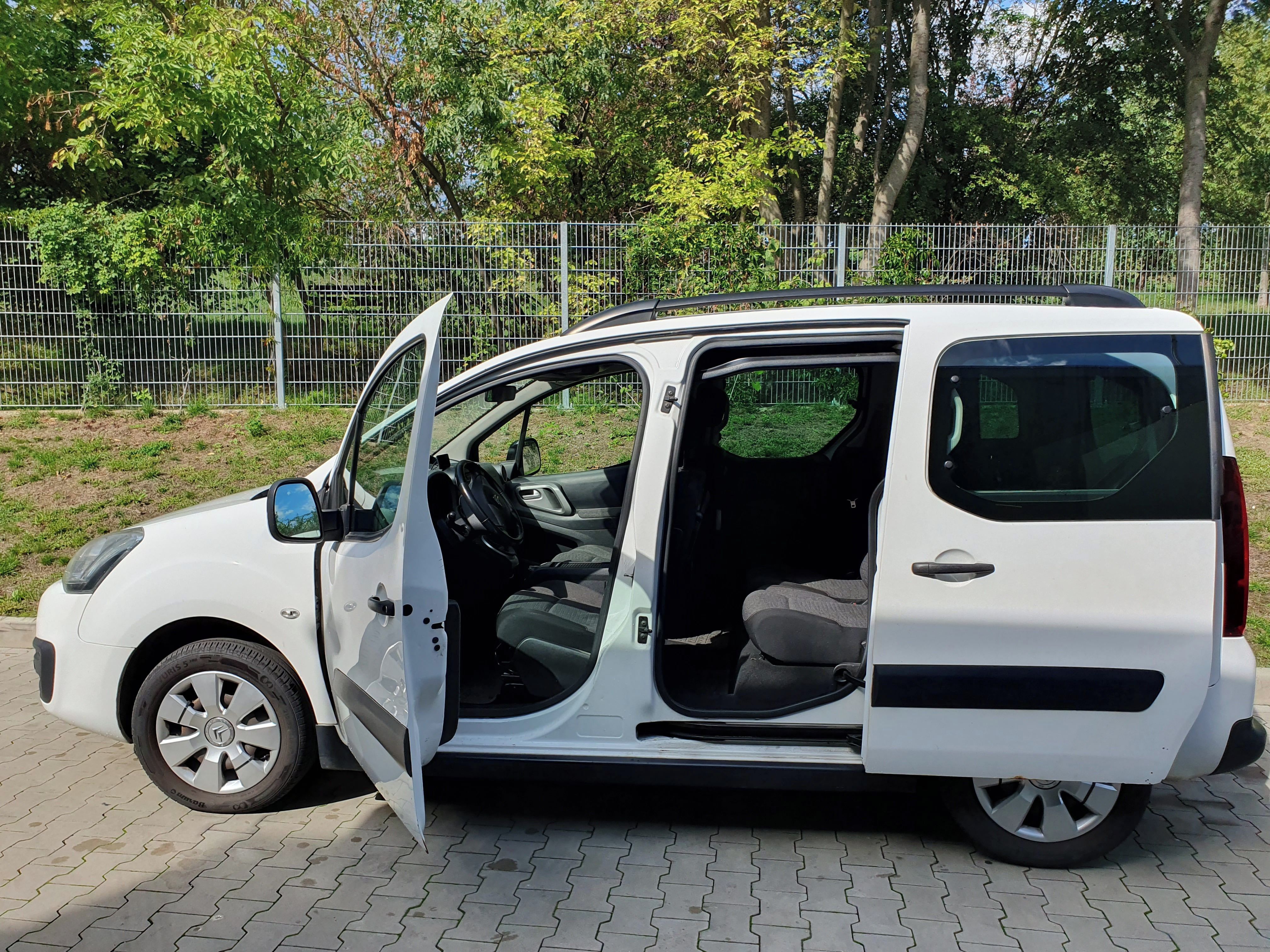 Citroën Berlingo, nehavarované, provozuschopné - fotka 3