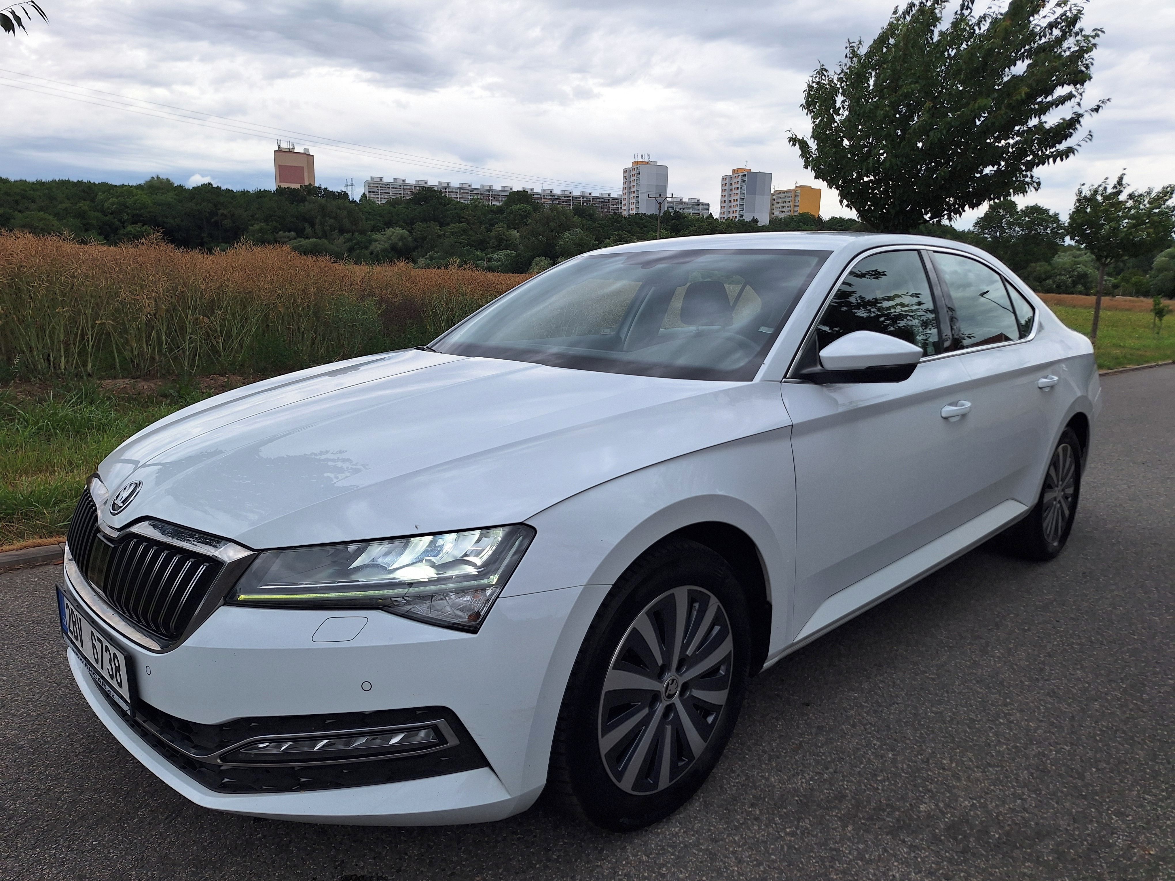 Škoda Superb, 2.0TDi 110kW 1.MAJ. ČR CEBIA