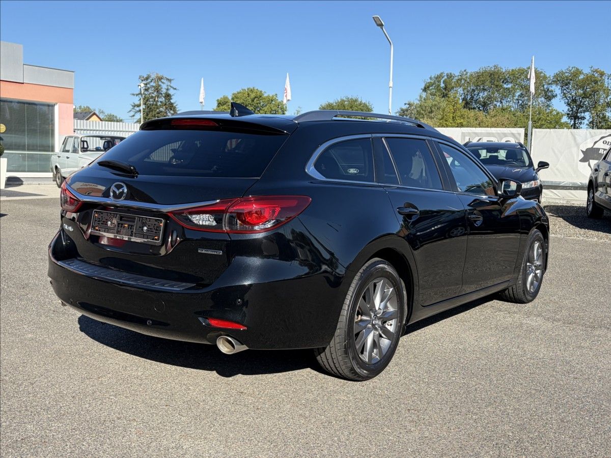 Mazda 6, 2,0 i 121KW Head-Up,LED,Nav,AC - fotka 5