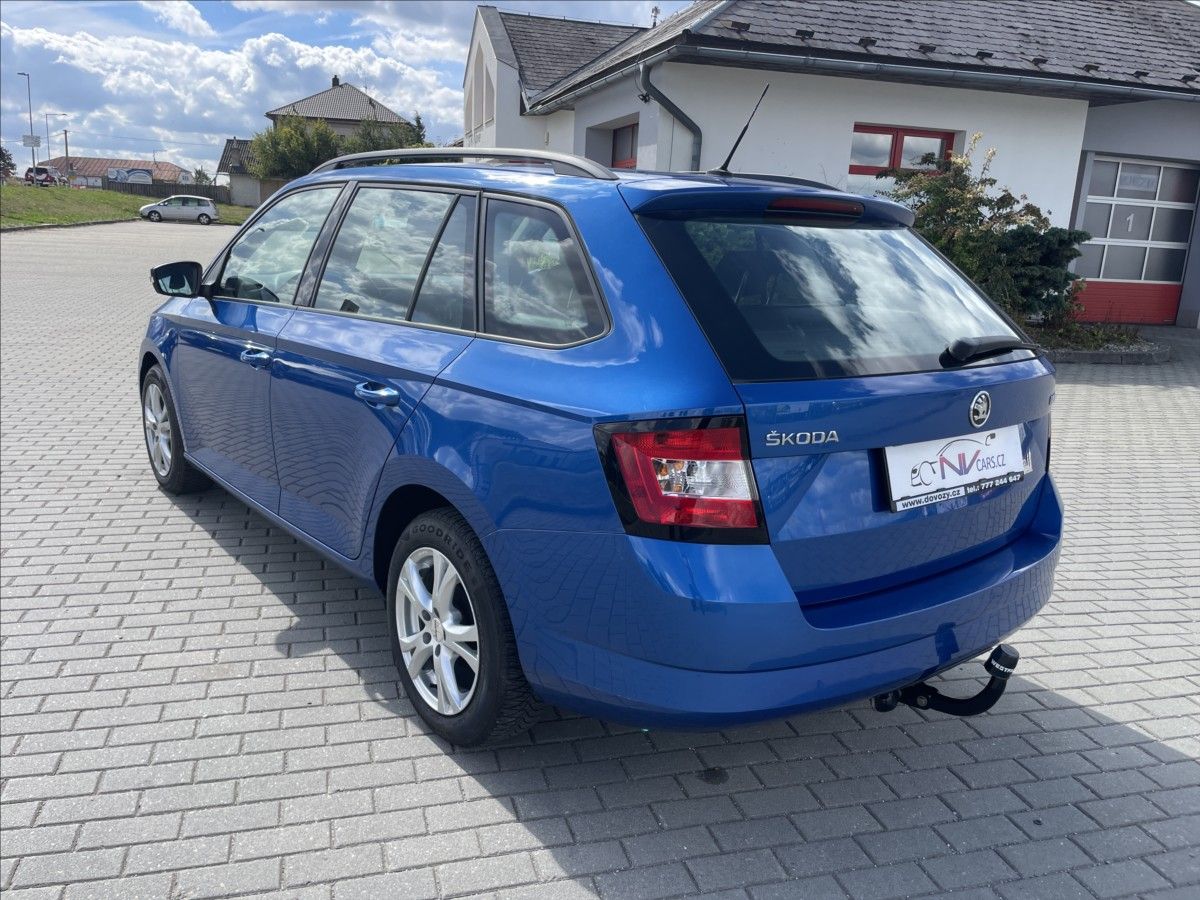 Škoda Fabia, 1,2 TSi 66kw Ambiente Tažné Te - fotka 3