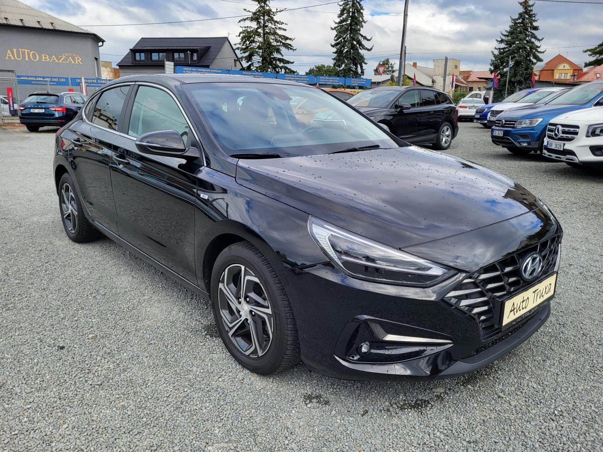 Hyundai i30, FASTBACK 1.5 T-GDI mHEV 118kW - fotka 6