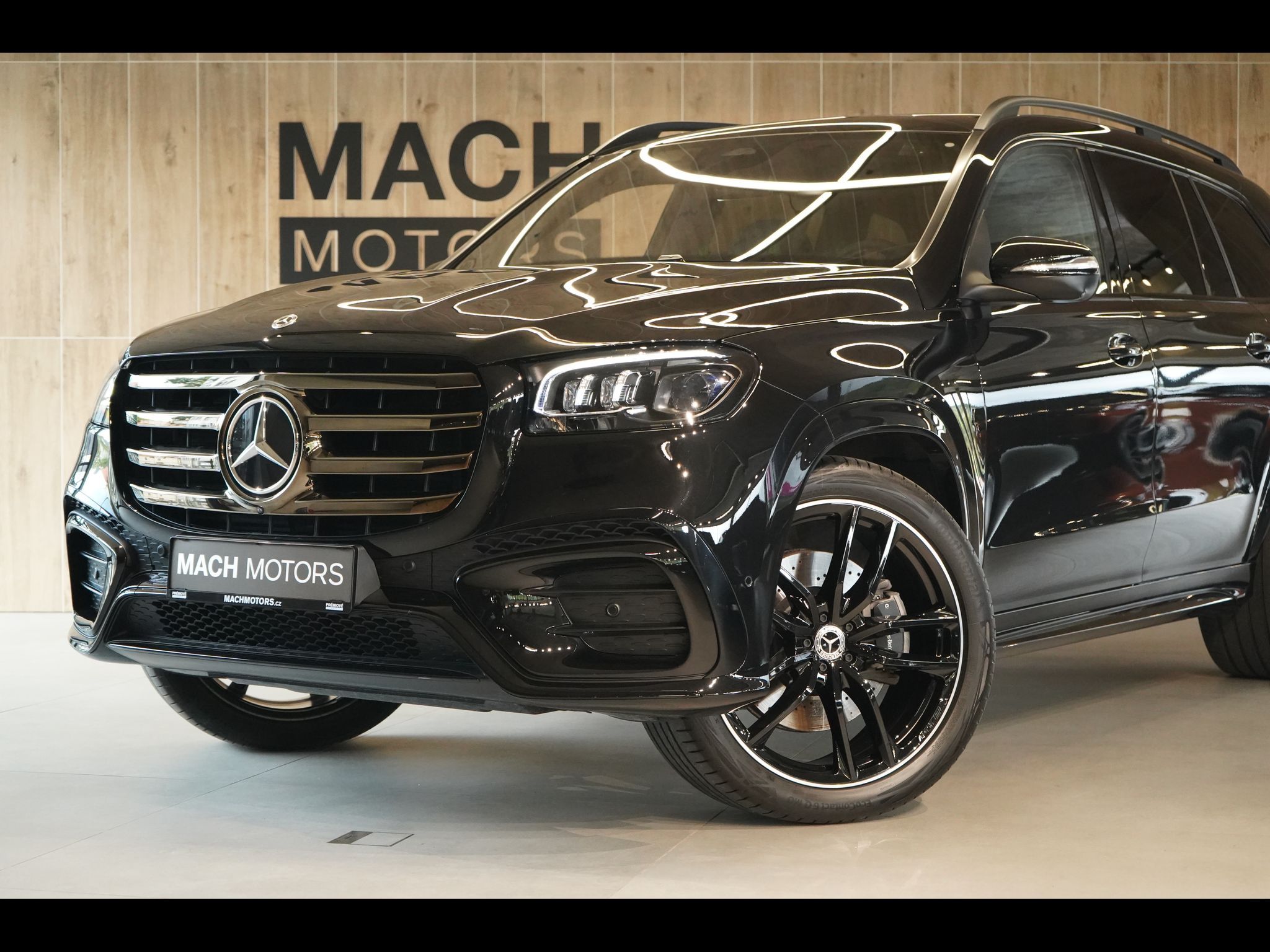 Mercedes-Benz GLS, 450d 4MATIC AMG, Exclusiv, TZ - fotka 2
