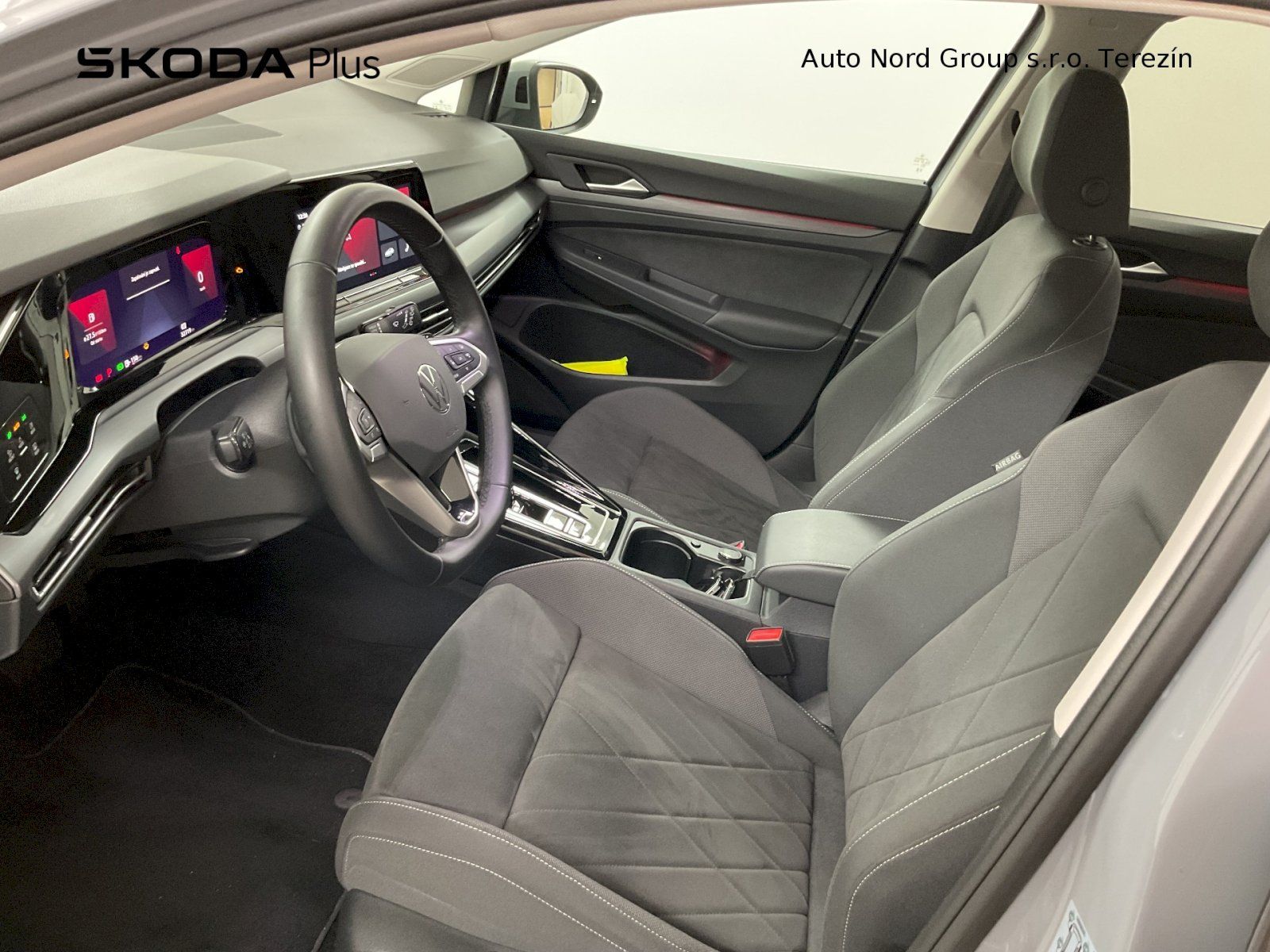 Volkswagen Golf, 8. gen 1,5 TSI - fotka 5