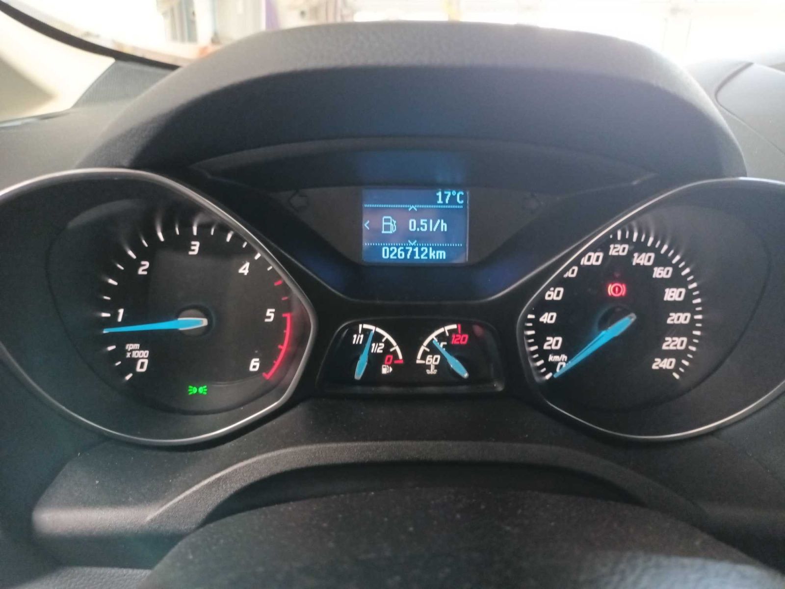 Ford C-MAX, 1.6 TDCi, Automatická klima - fotka 3