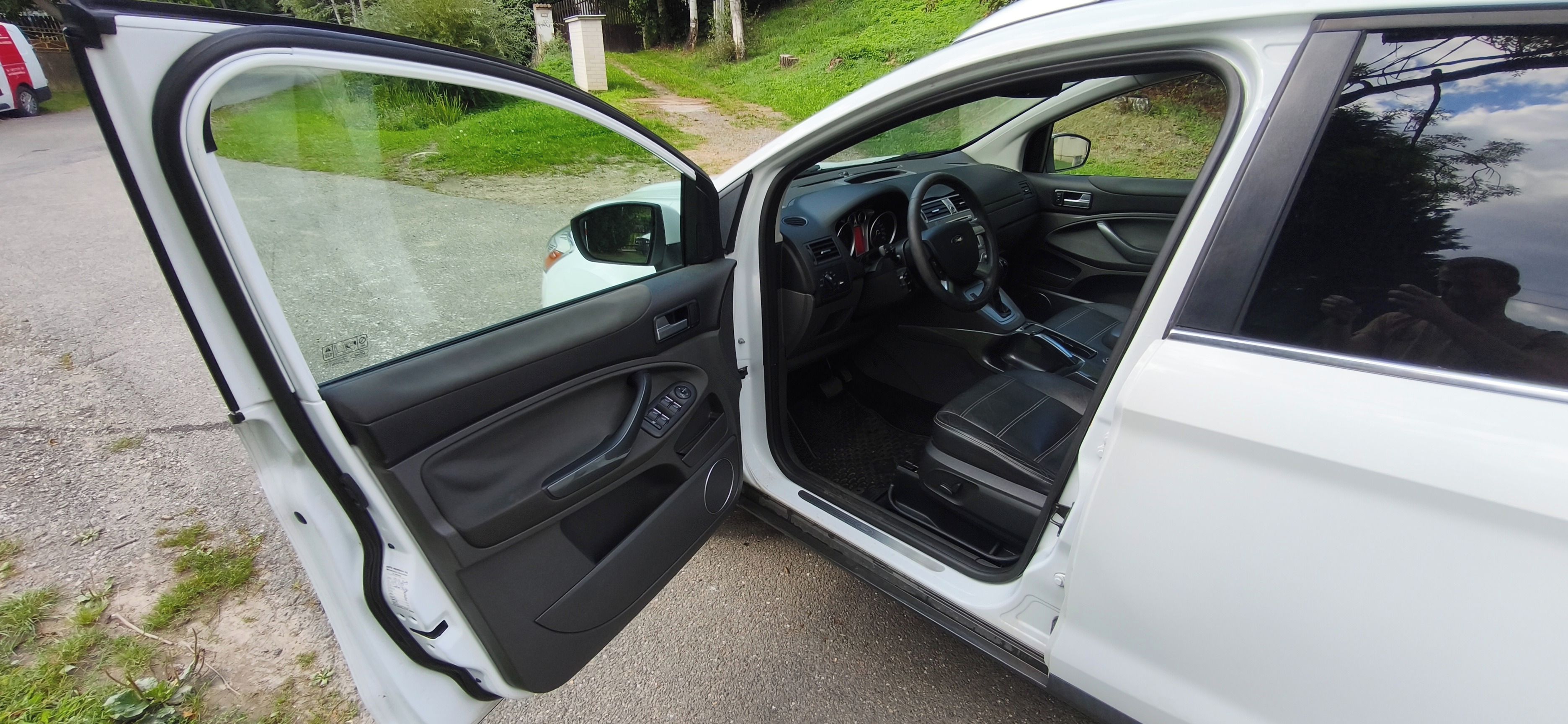 Ford Kuga, 2.0TDCi - fotka 6