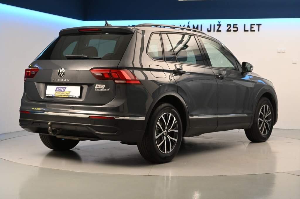 Volkswagen Tiguan, 2.0 Matrix LED Tažné Kamera AC - fotka 5