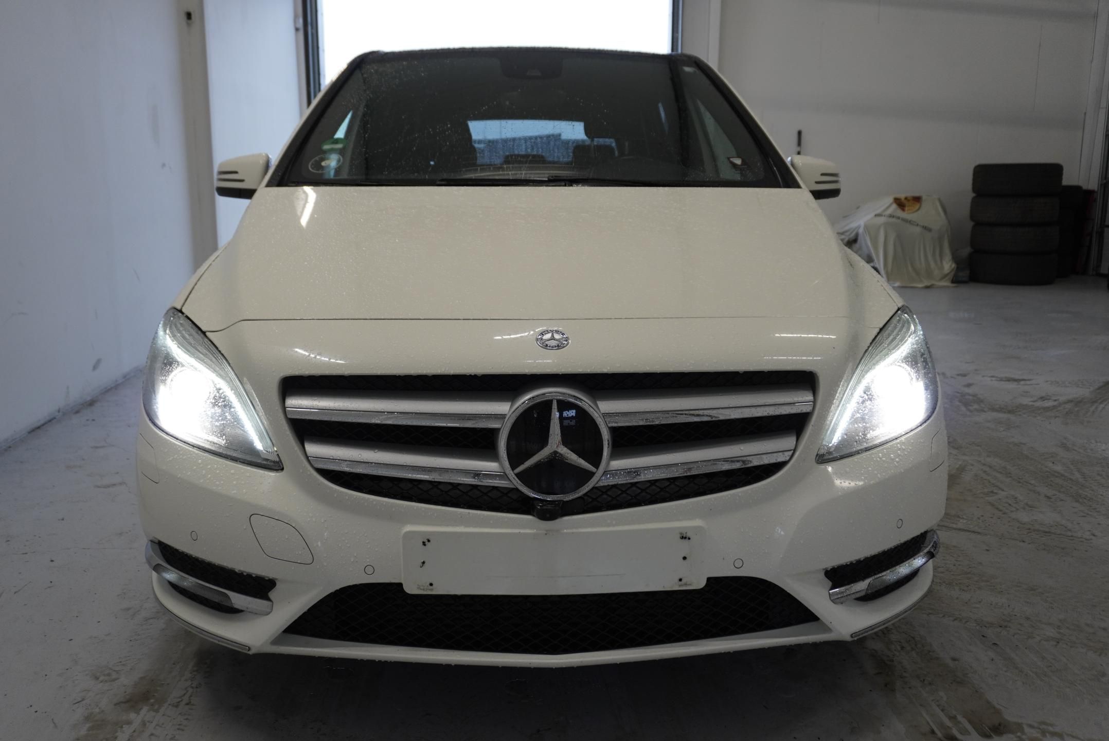 Mercedes-Benz Třídy B, B250 2,0I AUTOMAT - fotka 2