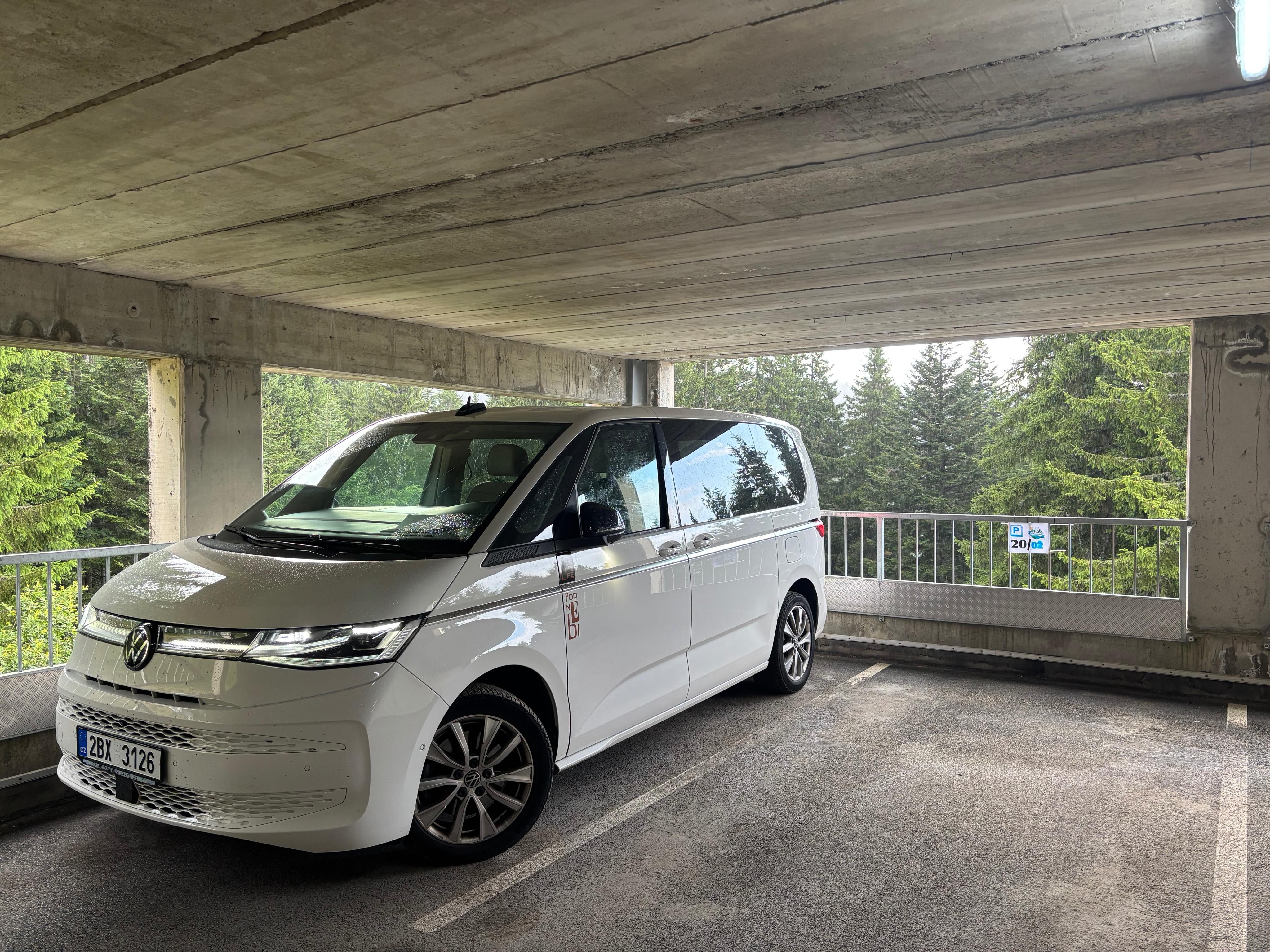 Volkswagen Multivan, VW Multivan T7 2,0 benzin, DPH