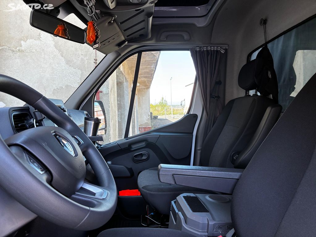Renault Master 2021 desde República Checa