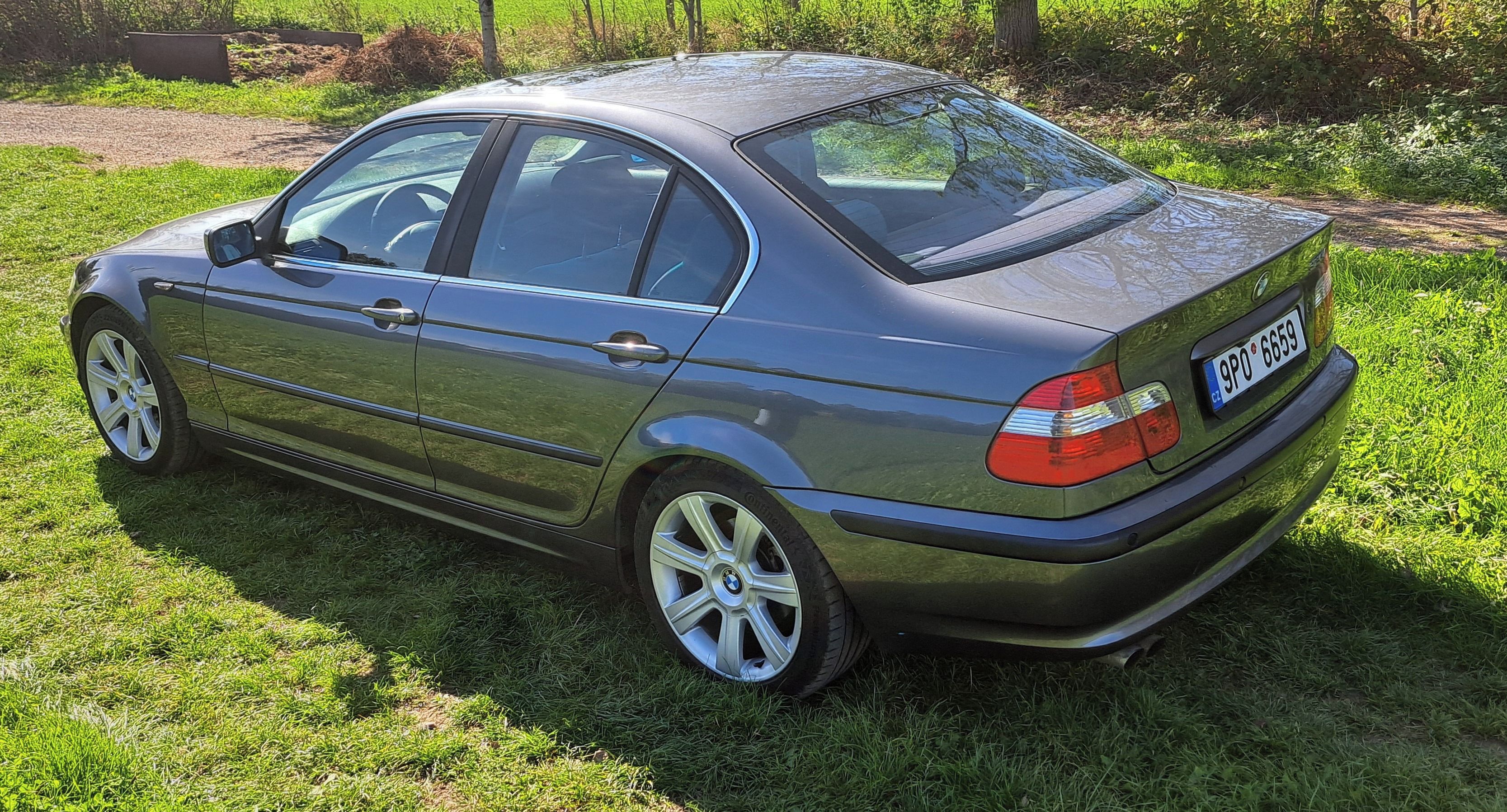 BMW Řada 3, E46 320i - fotka 4