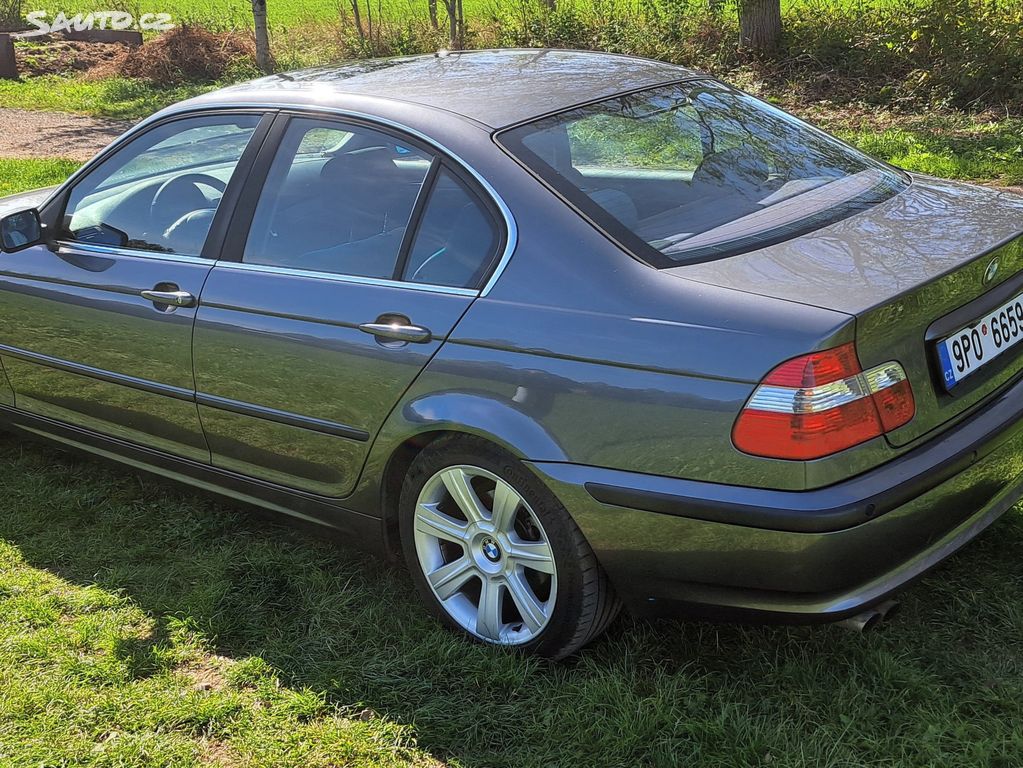 BMW 330 2002 nga Republika Çeke