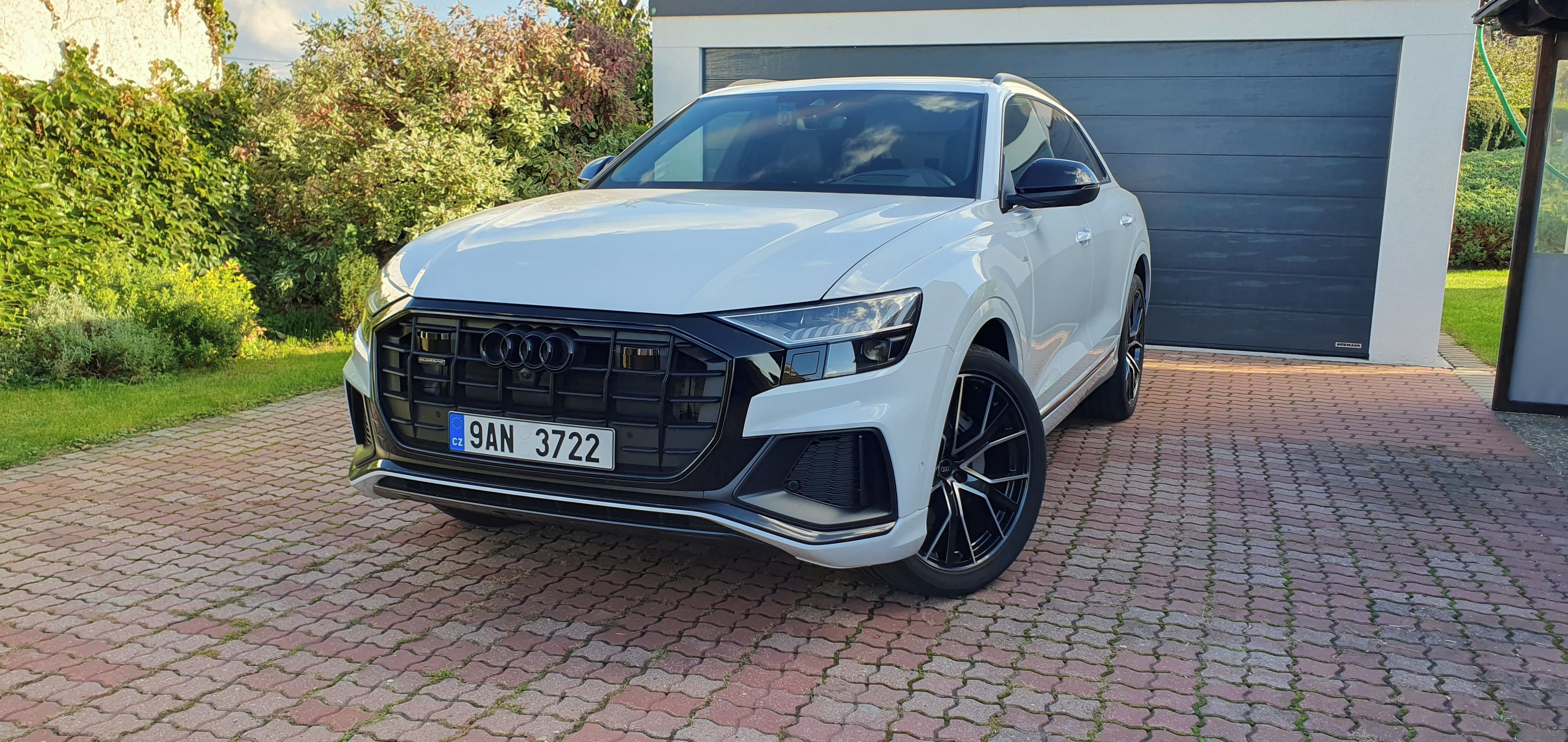 Audi Q8, AUDI Q8 50TDI S LINE QUATTRO - fotka 4