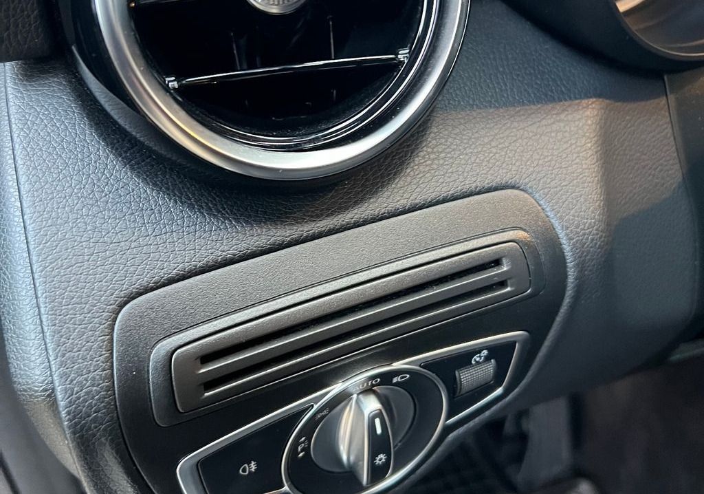 Mercedes-Benz GLC, 220D - fotka 3