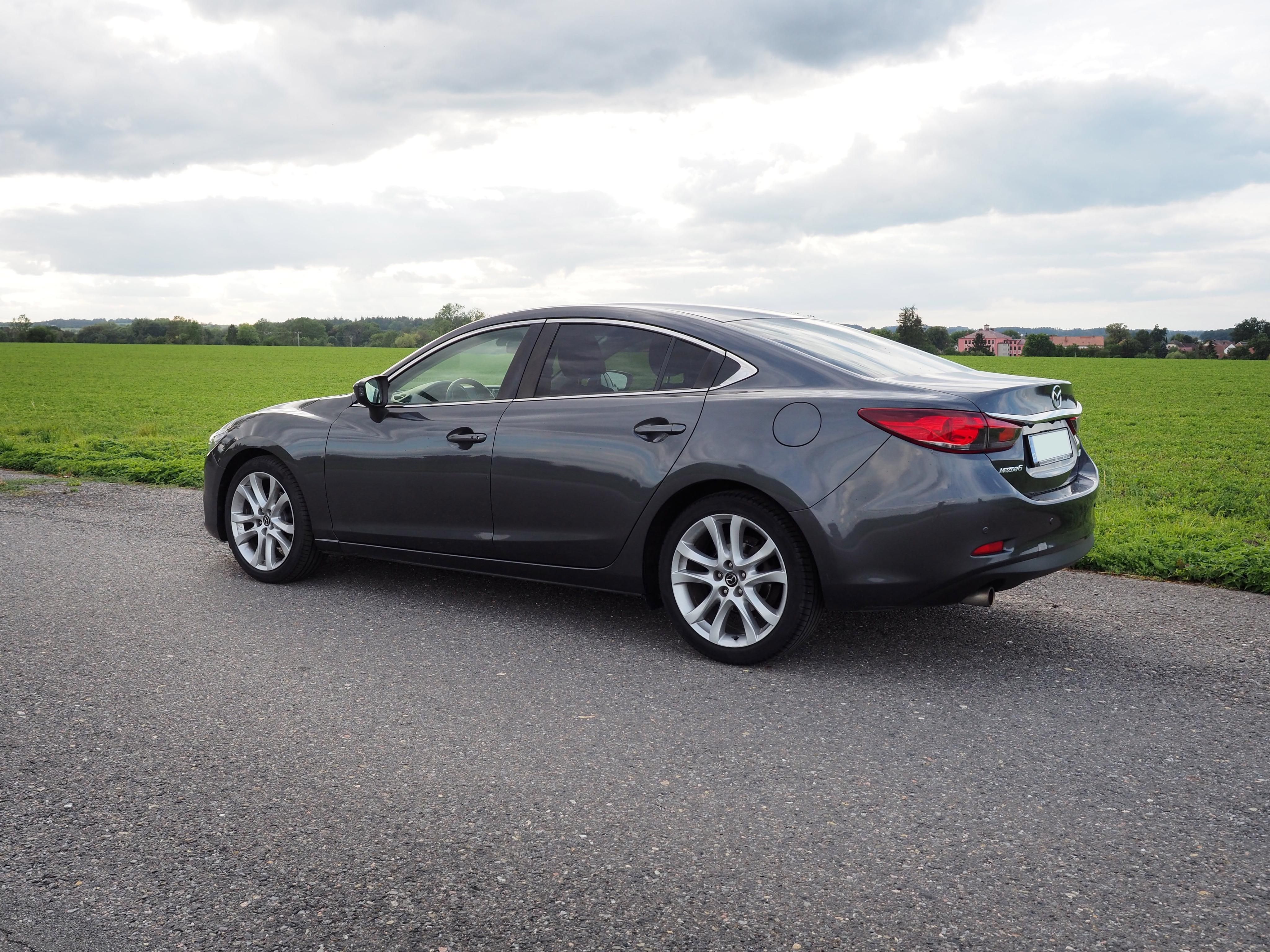 Mazda 6, 2.0 Skyactiv-G 121 kW Sedan - fotka 5