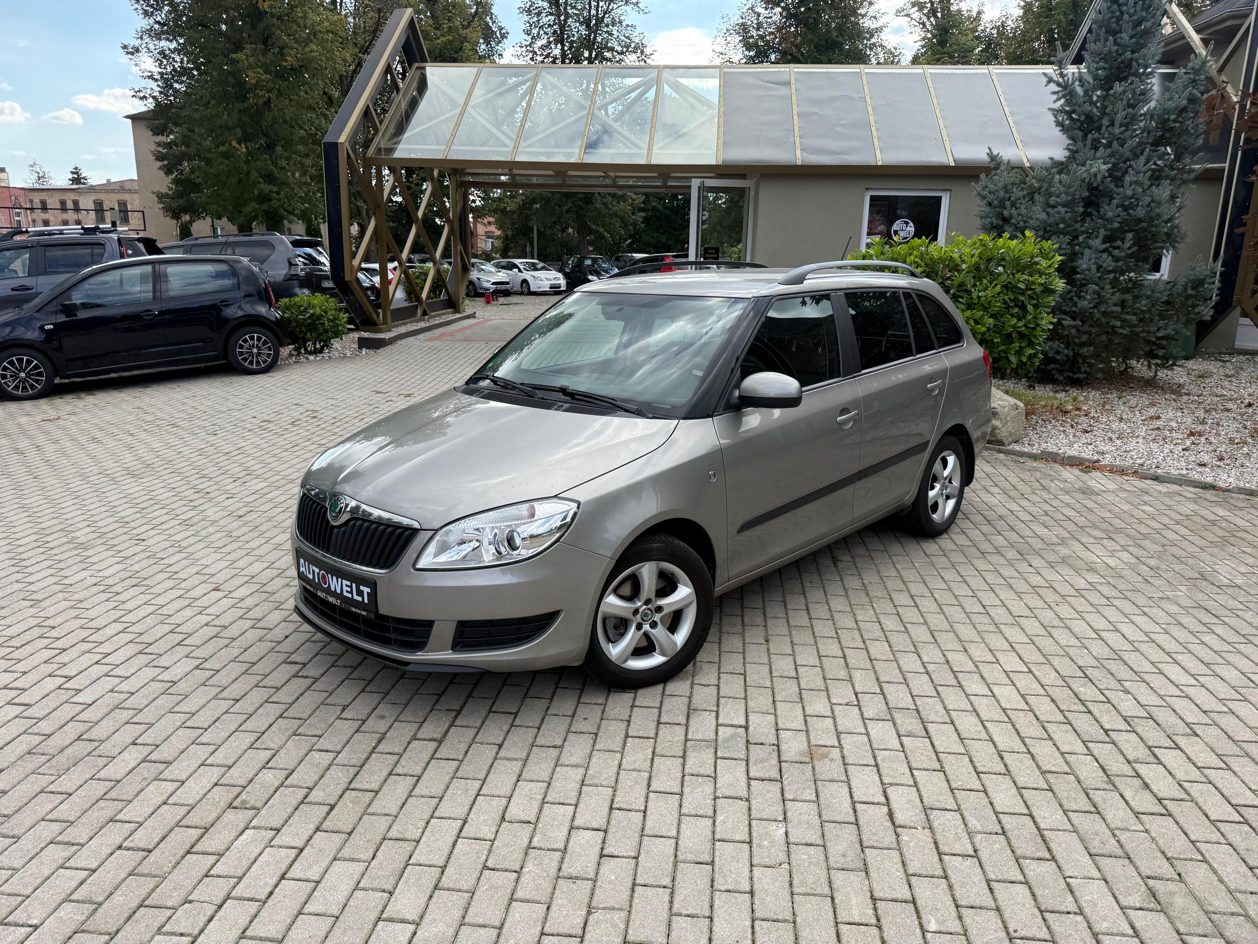 Škoda Fabia, II FL COMBI 1.6 TDi FAMILY/STK - fotka 5
