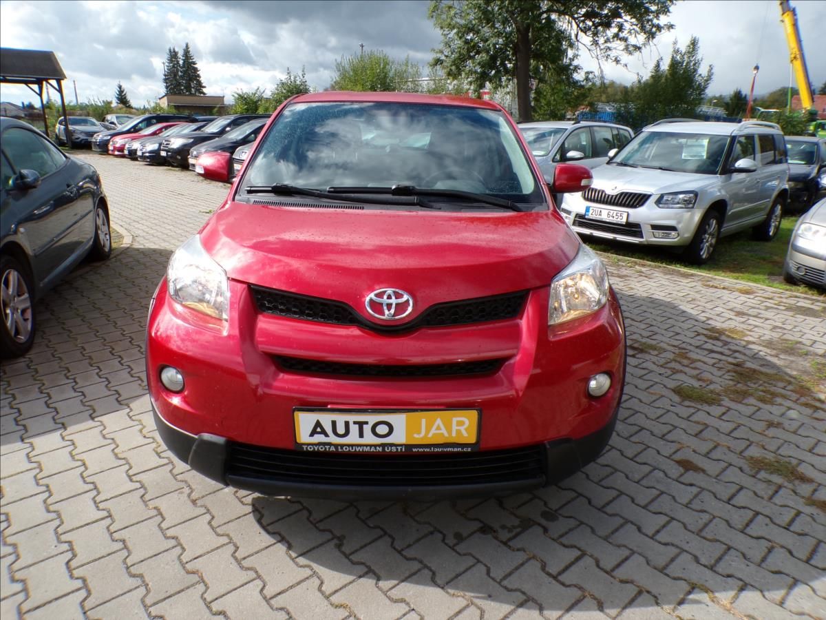 Toyota Urban Cruiser, 1,4 D4D AWD  1.MAJITEL nové v - fotka 3