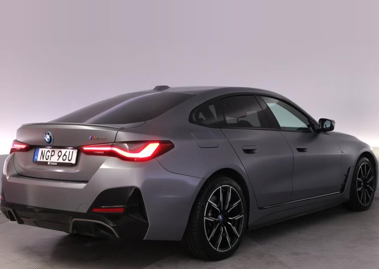 BMW i4, M50 xDrive GC SoH 96% Hnědý in - fotka 4