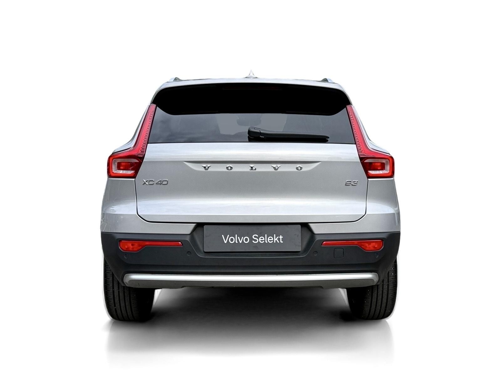 Volvo XC40, B3 FWD // CORE // 1. maj. //ČR - fotka 4
