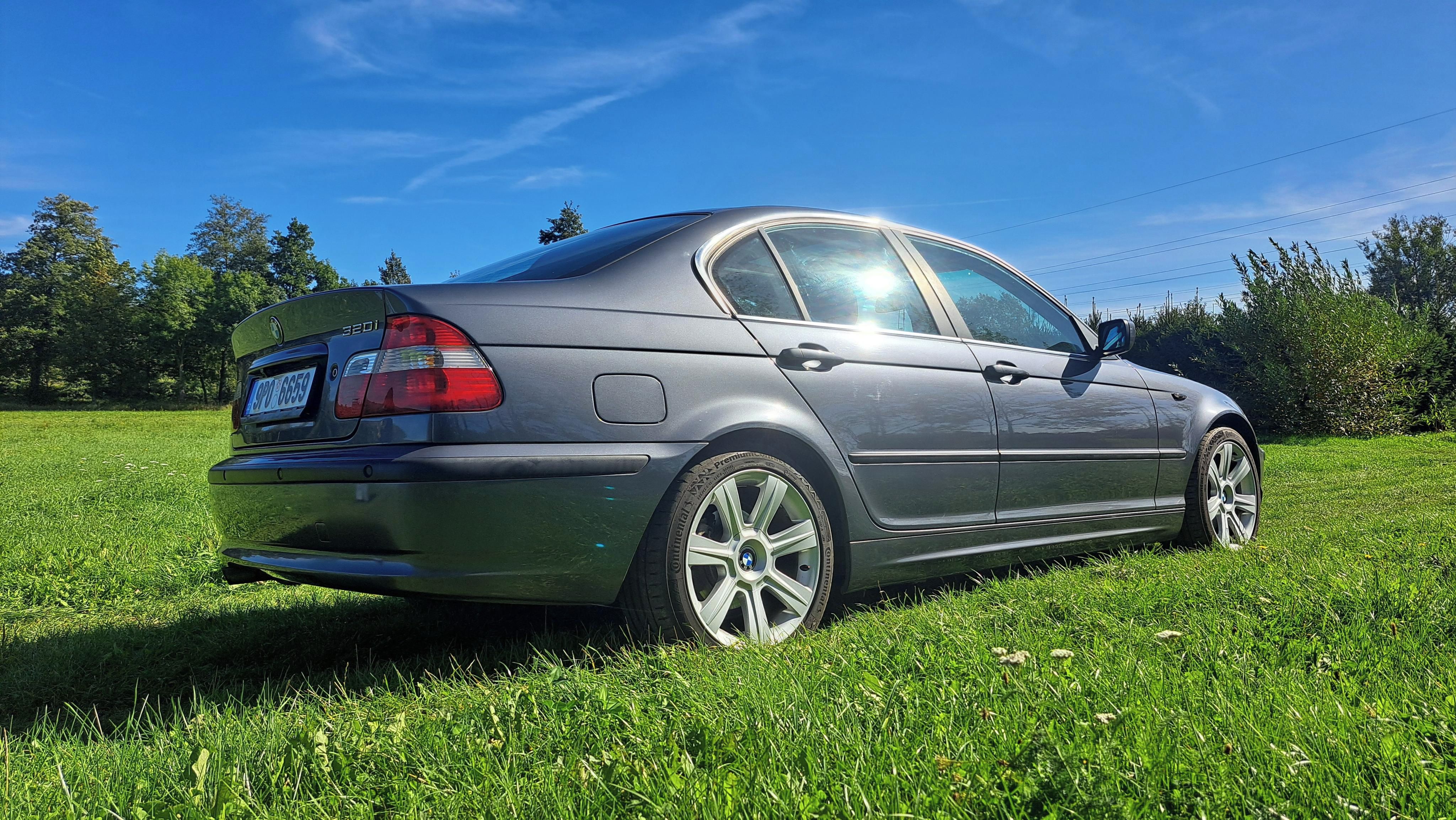 BMW Řada 3, E46 320i - fotka 5