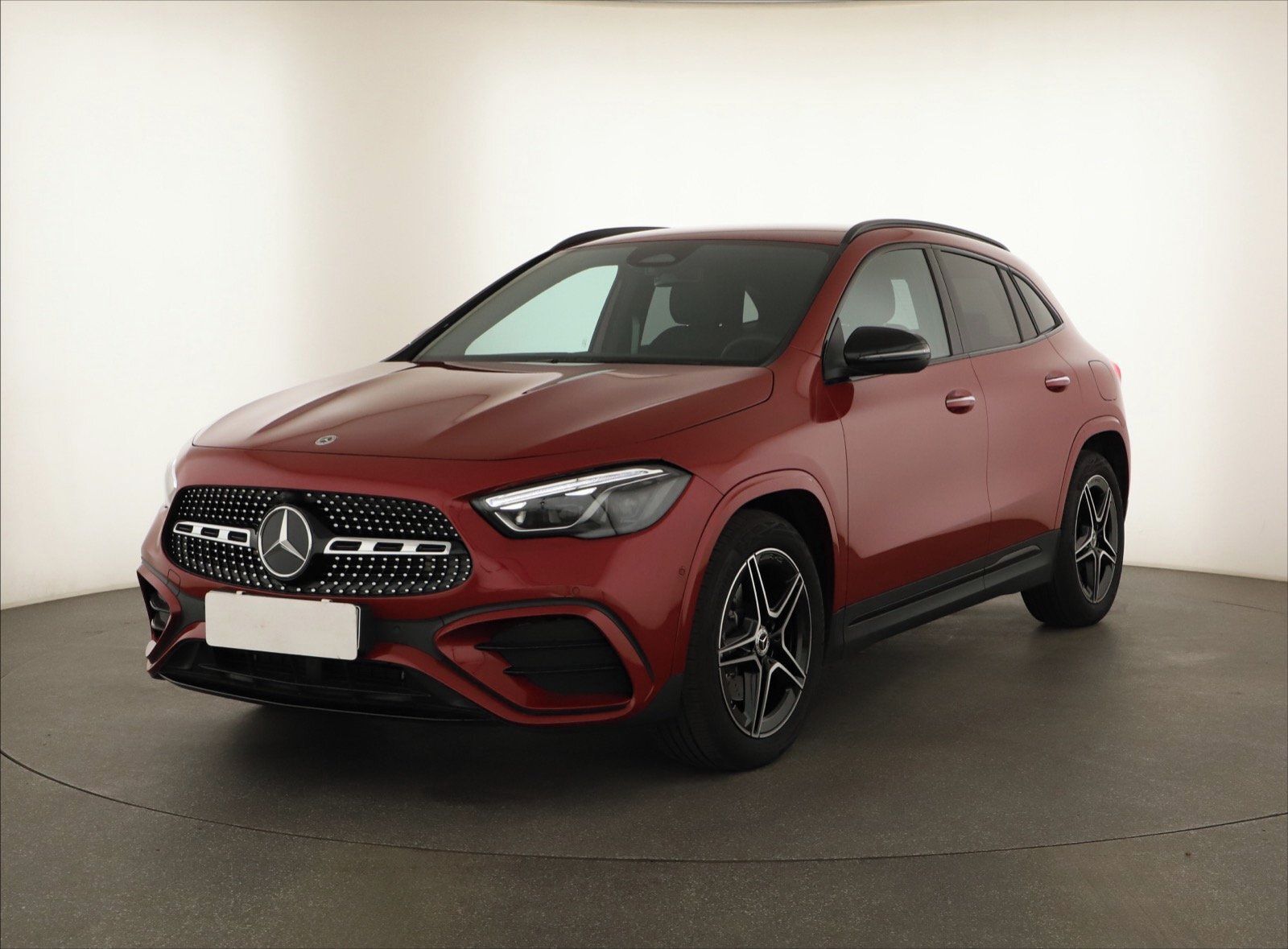 Mercedes-Benz GLA, 180, AMG LINE, KEYLESS - fotka 3