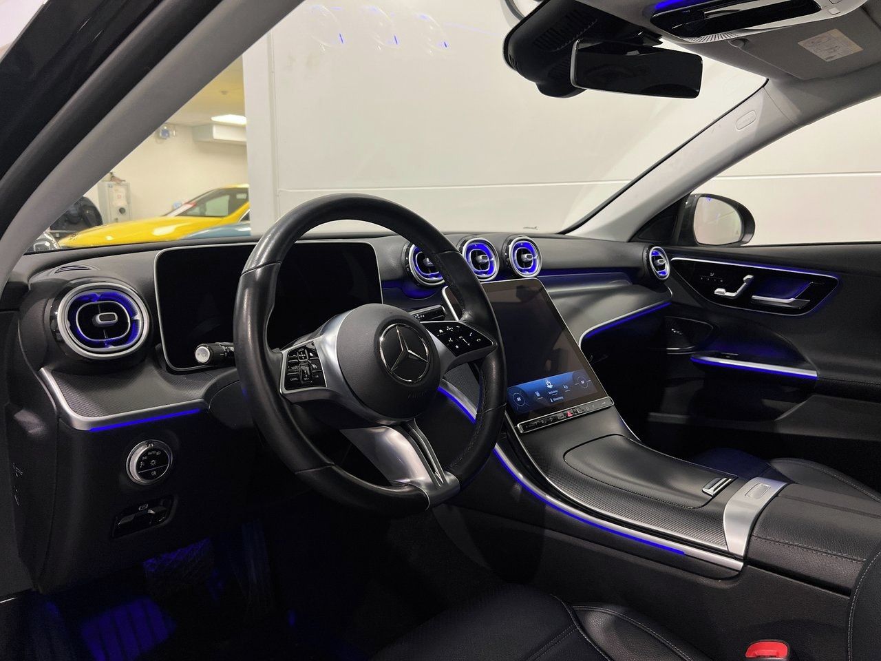 Mercedes-Benz Třídy C, 300e Avantgarde Premium DIGI.L - fotka 6