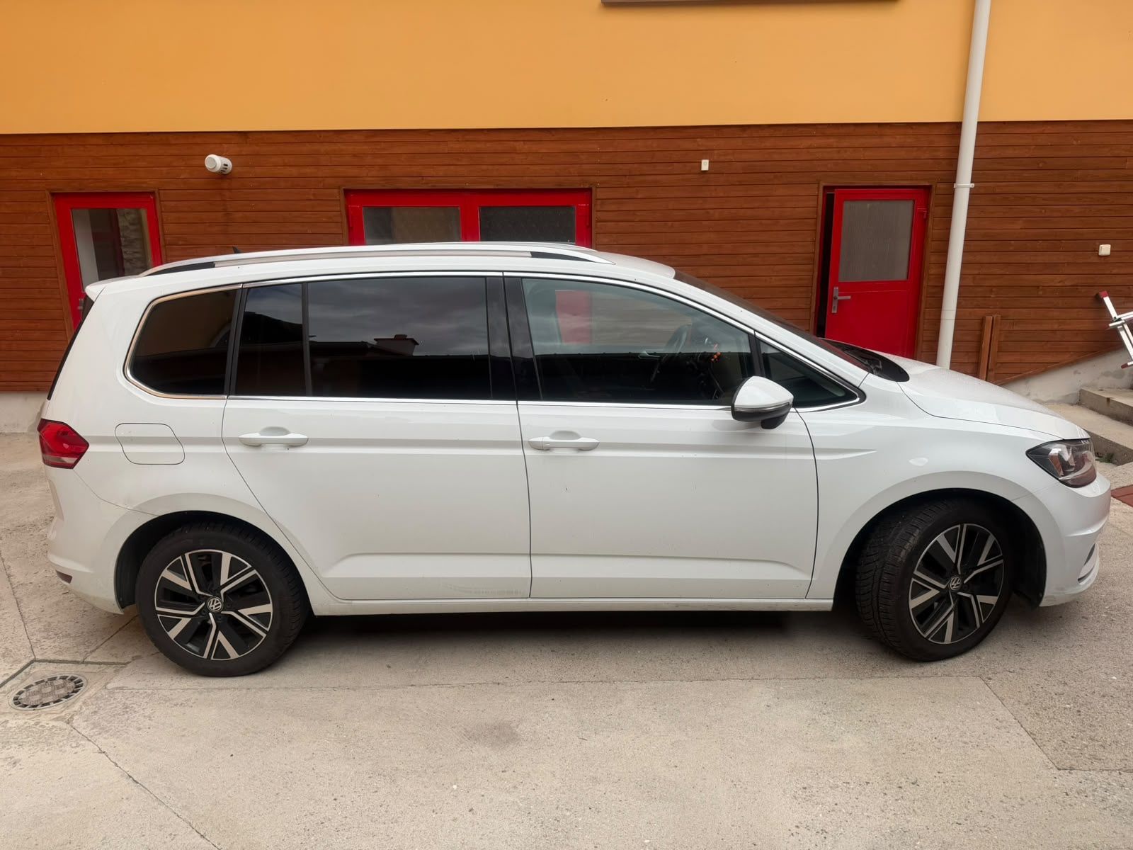 Volkswagen Touran, 2.0 TDI 7 míst
