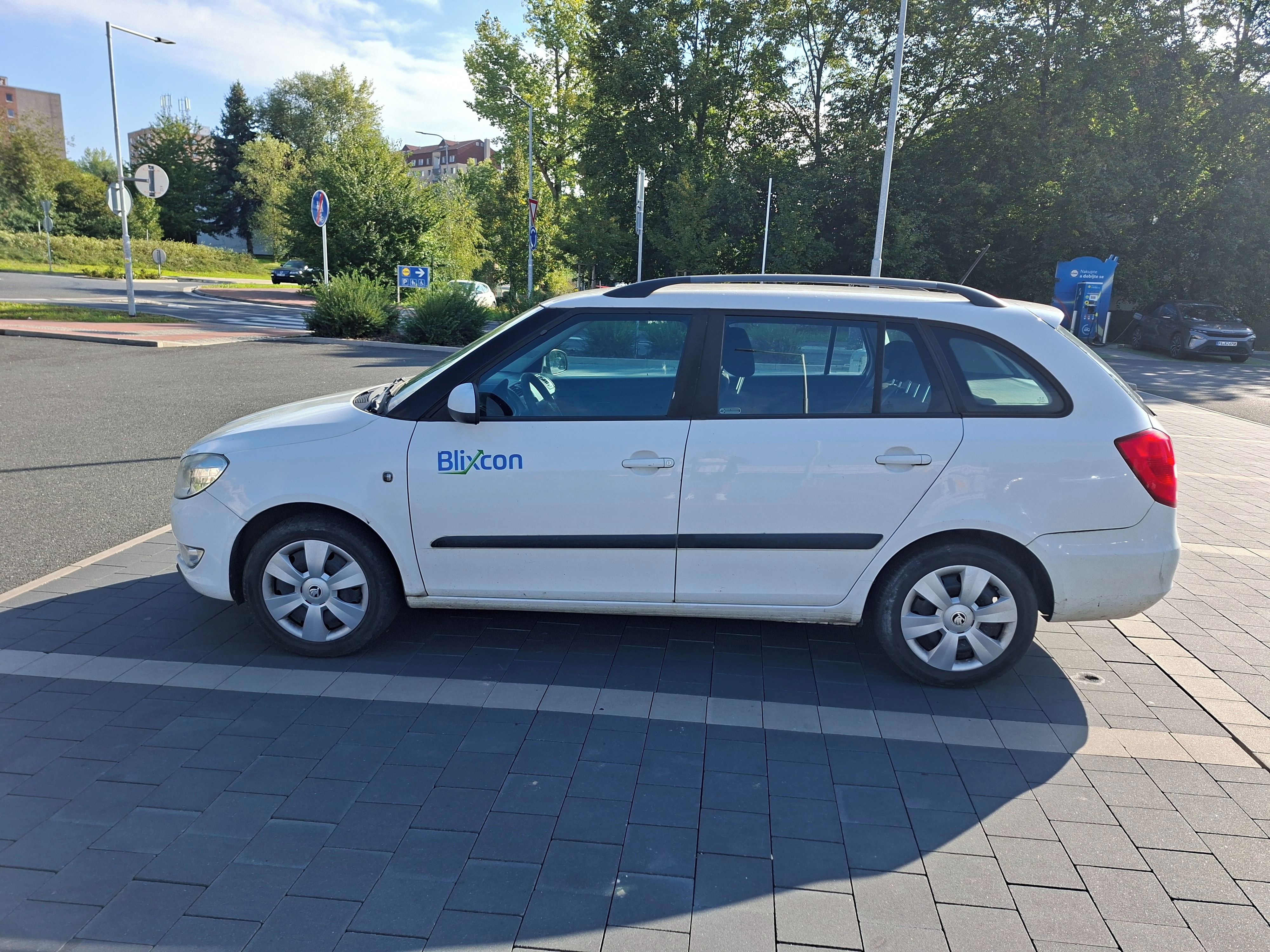 Škoda Fabia, 1.6 tdi, combi - fotka 6