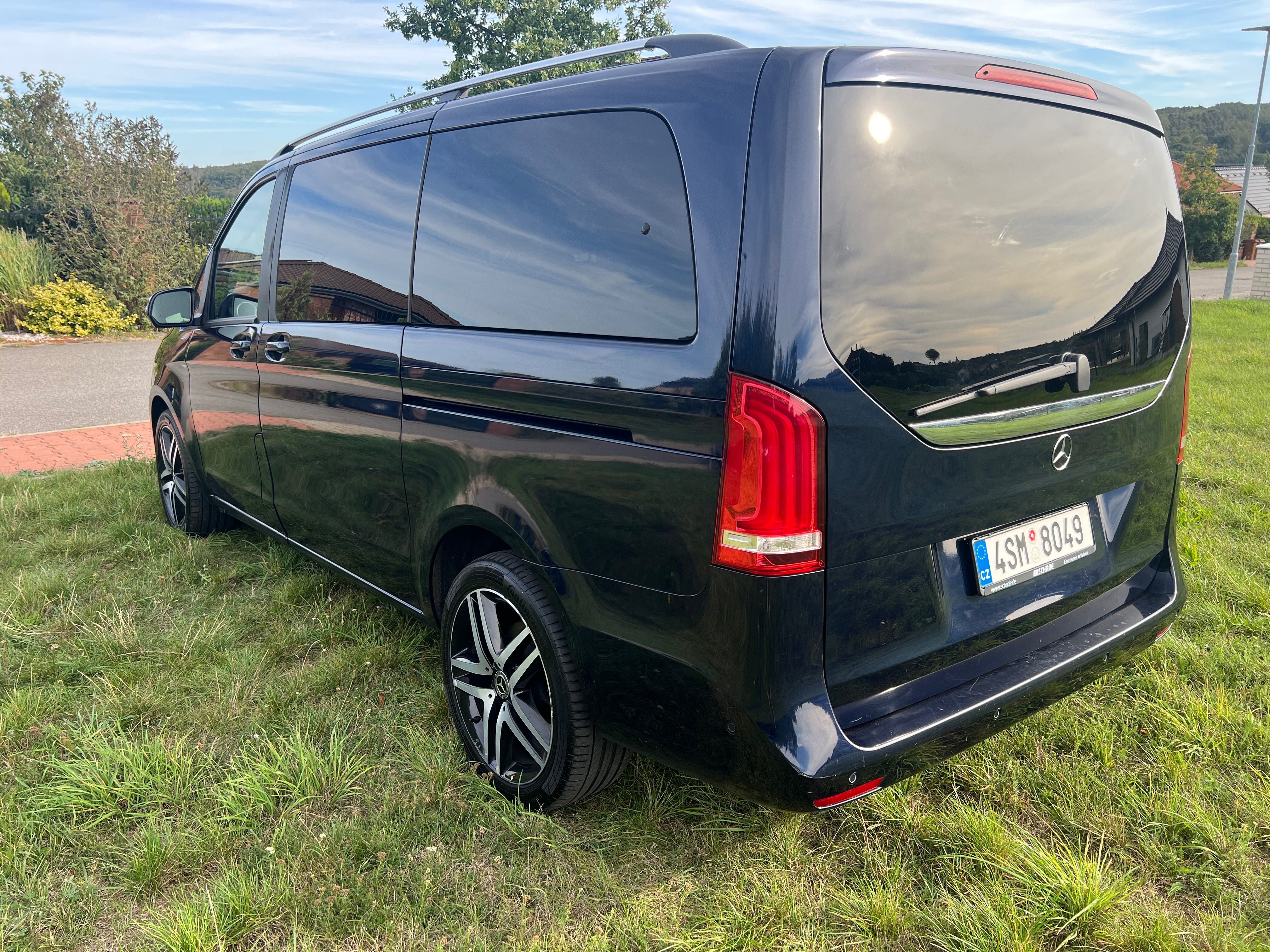 Mercedes-Benz Třídy V, 4x4 servisováno druhý majitel - fotka 3