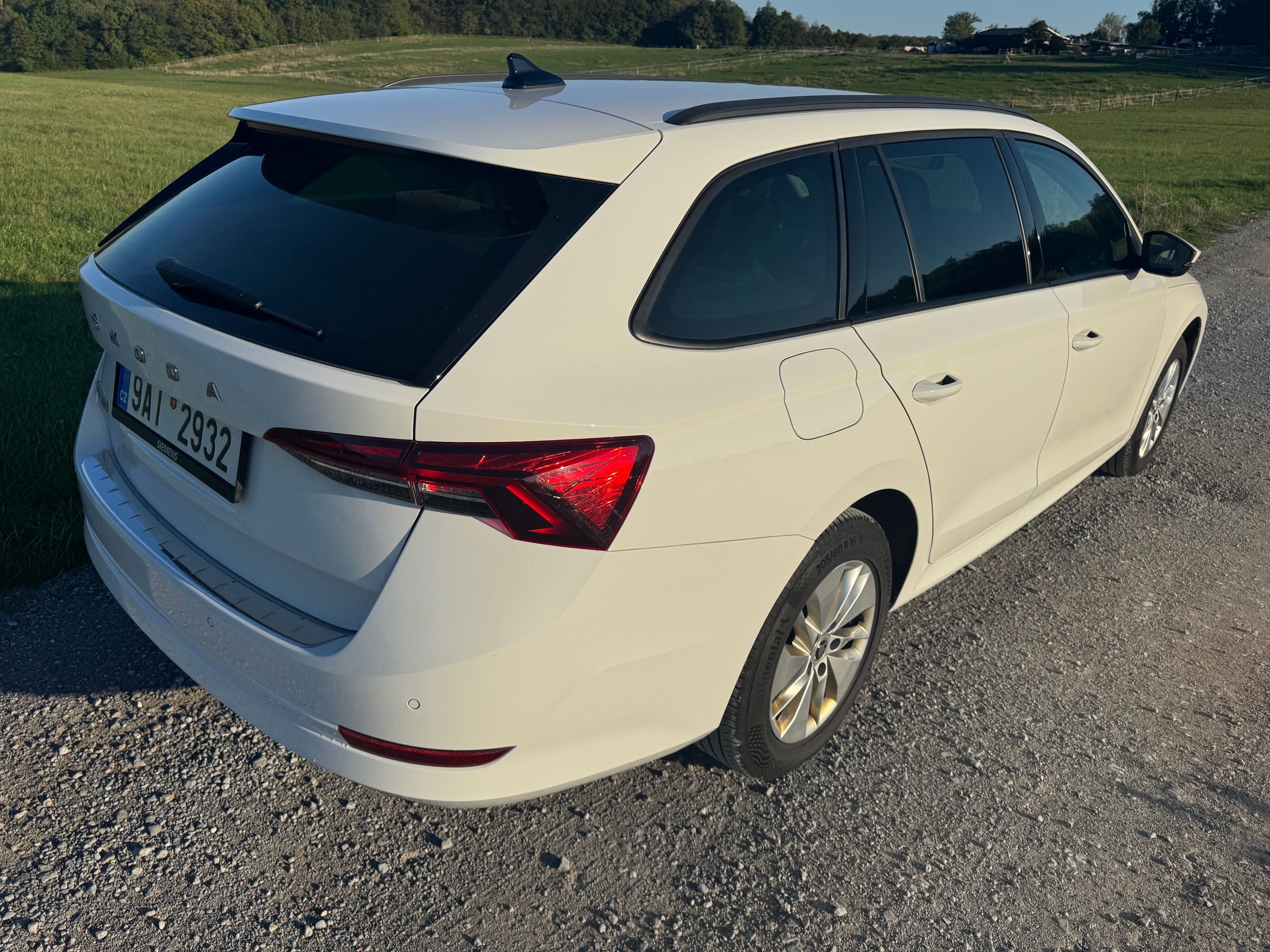 Škoda Octavia, 1.5TSI 110kW AMBITION+ ACC ČR - fotka 3