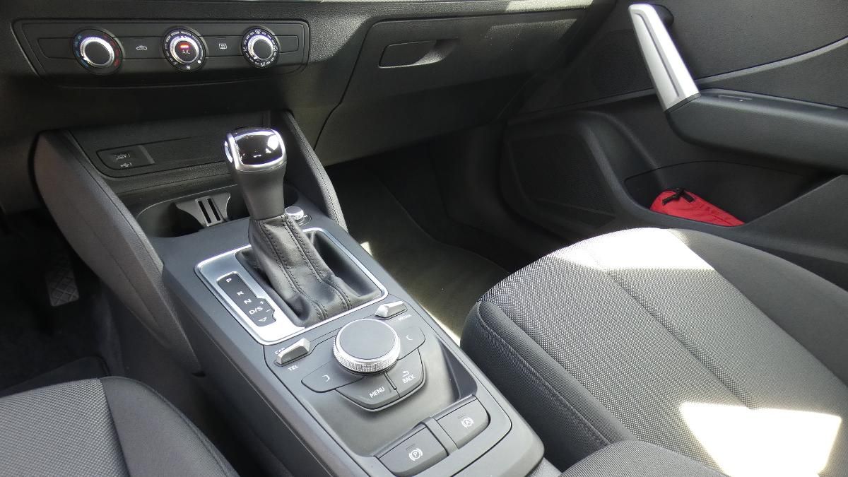 Audi Q2, 1,5 TFSI S-line S-tronic - fotka 6