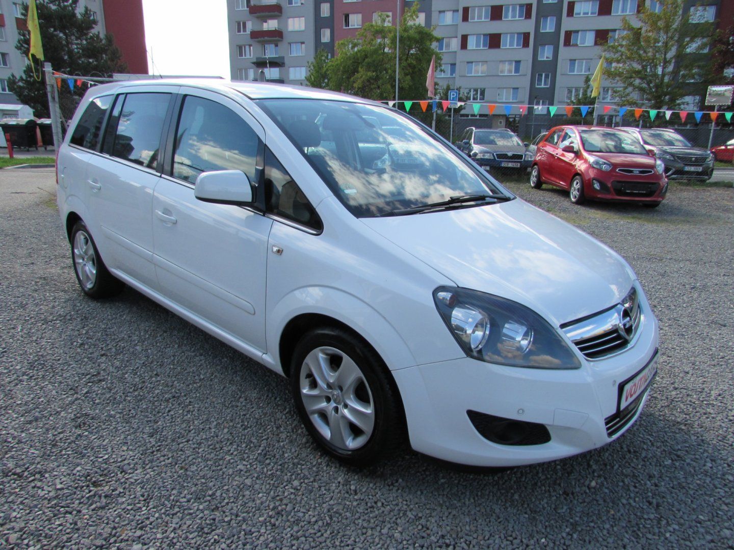 Opel Zafira, 1.8i 103kW, serviska, 7 MÍSTNÉ