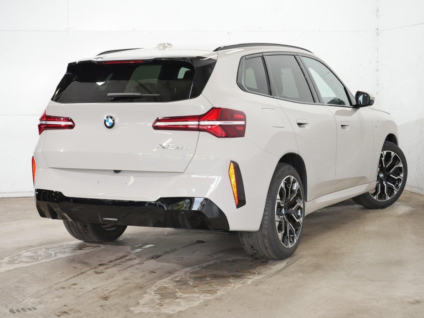 BMW X3, X3 20d xDrive Tažné Nezávislé - fotka 4