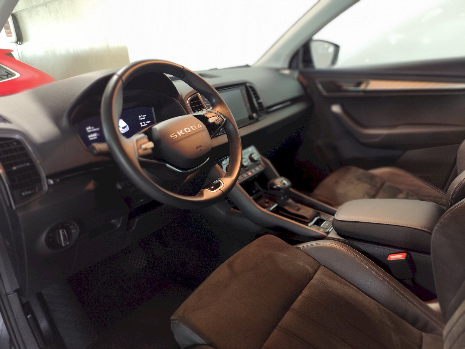 Škoda Karoq, KAROQ TOP SELECTION 1.5 TSI 11 - fotka 6