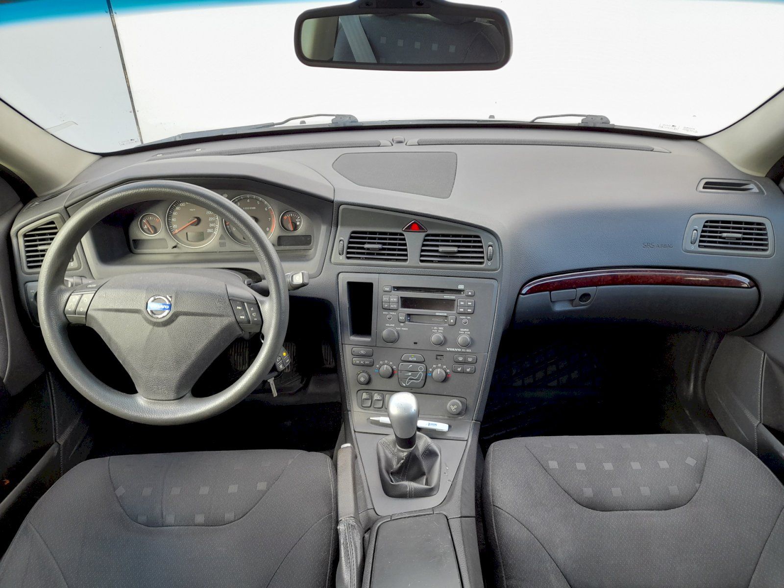 Volvo S60, 2.4 103kW 5MP - fotka 5