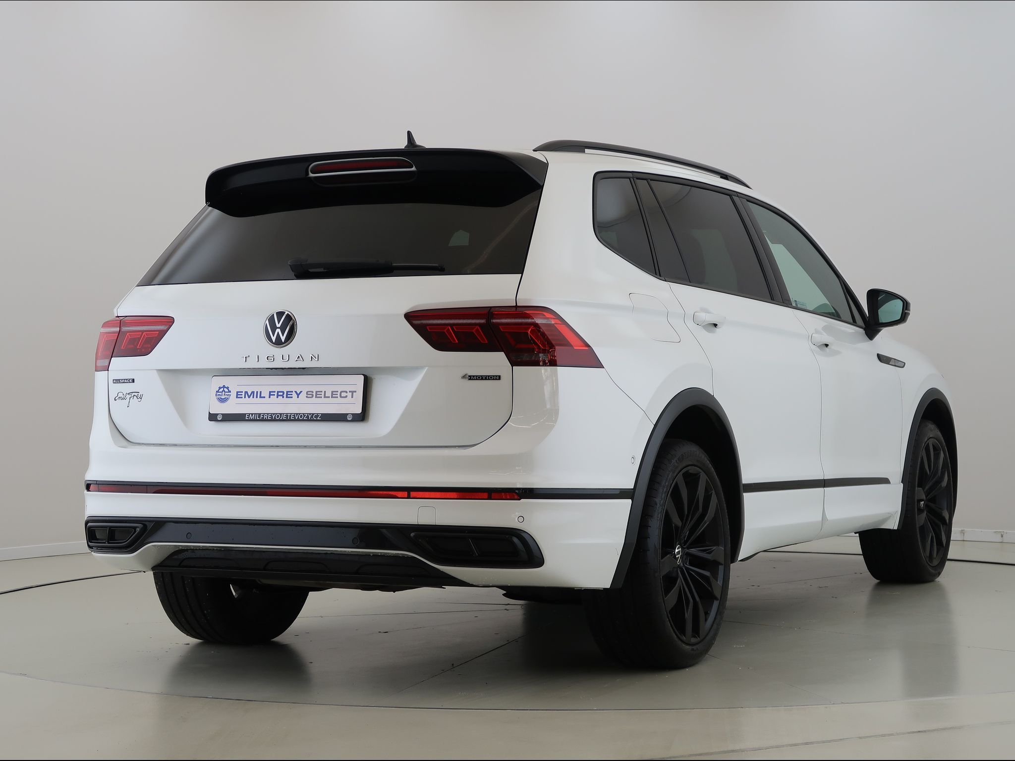 Volkswagen Tiguan Allspace, 2.0,TDI,147kW,4X4,DSG,R-Line,C - fotka 5