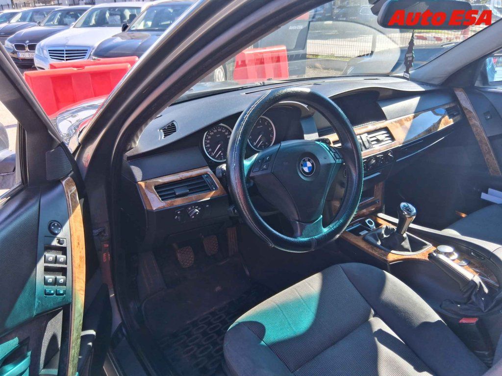 BMW Řada 5, 2.5i,ČR - fotka 3