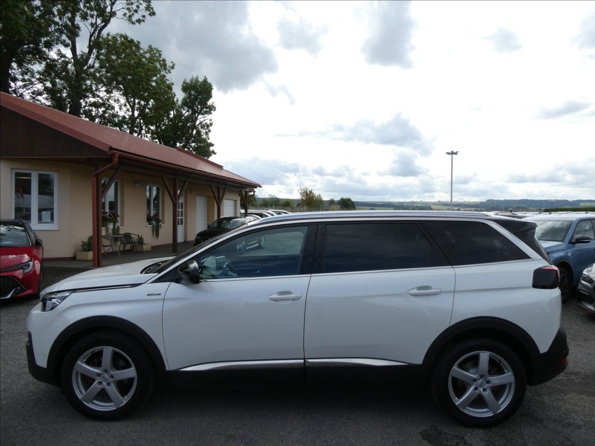 Peugeot 5008, 1,6 133kW GT-line AT8,7.míst,D - fotka 6