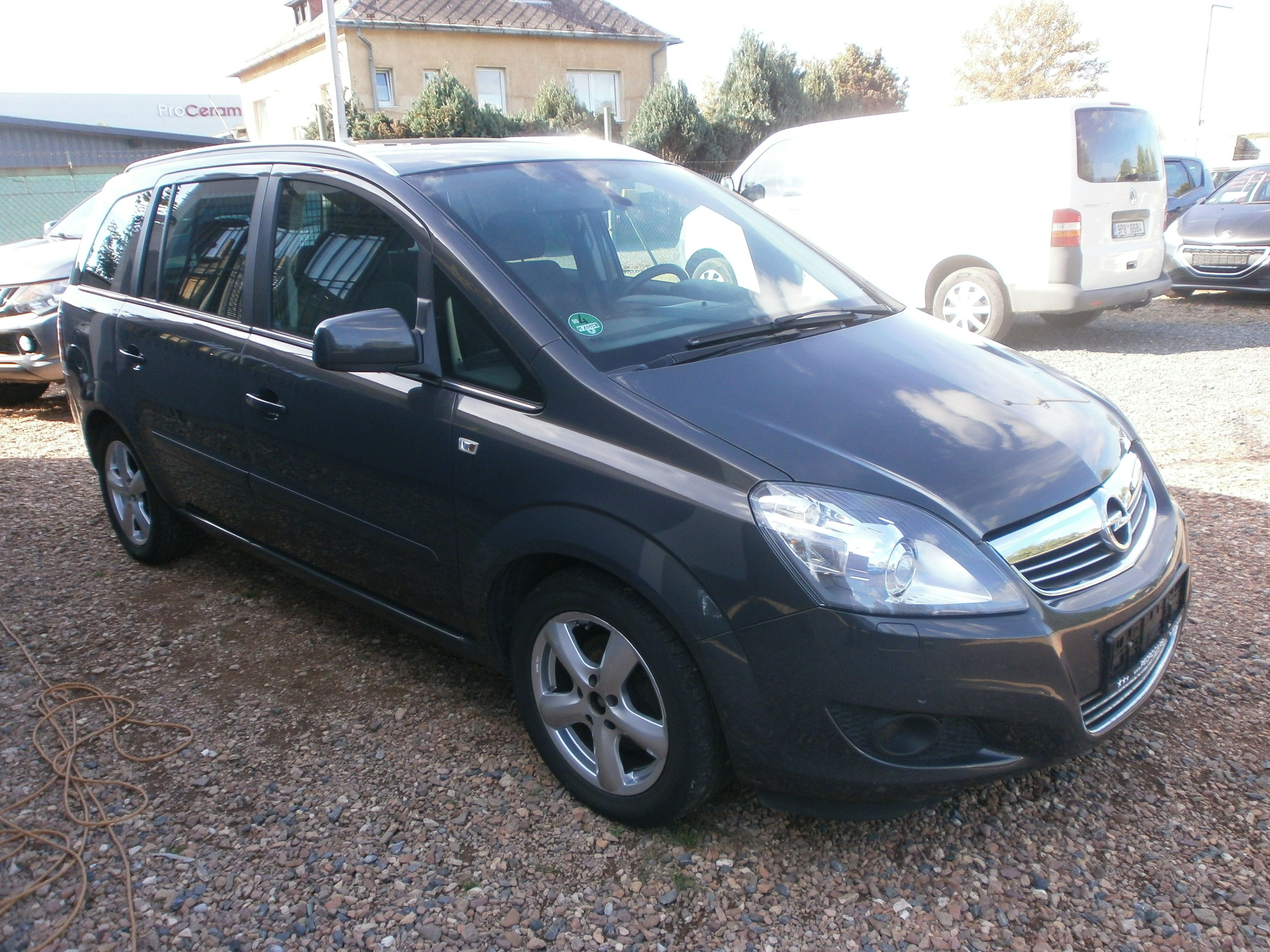 Opel Zafira, 1.8i16v-Serv.kniha,aut.klima! - fotka 4