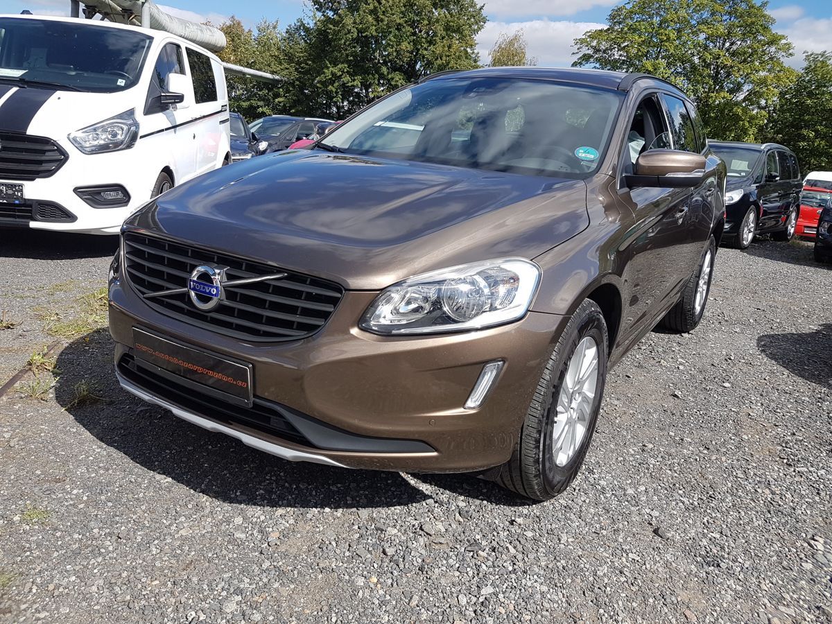 Volvo XC60, D4 2.0D 140KW NAVI MANUÁL - fotka 3