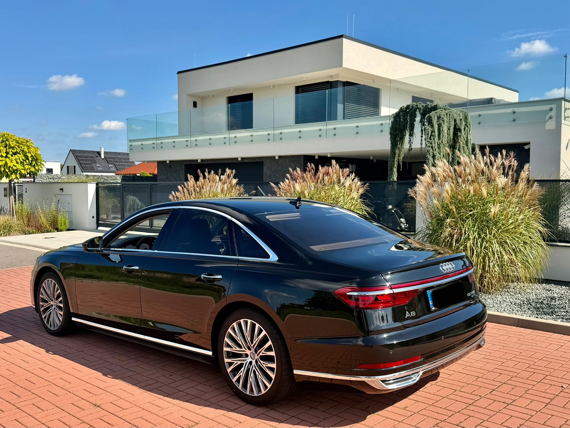 Audi A8, A8 55 TFSI HD Matrix B&Q - fotka 2