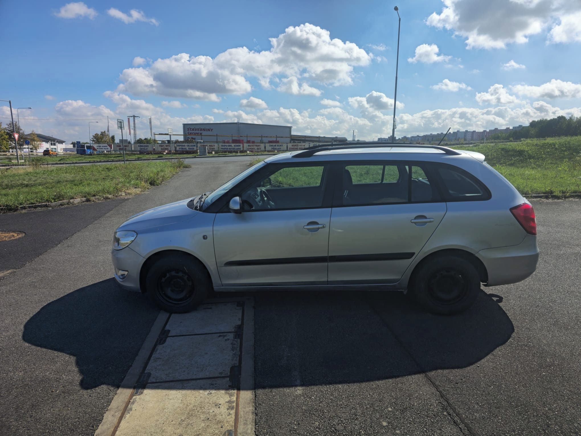 Škoda Fabia, 1.2, 63KW, KLIMA , tažné zař. - fotka 6