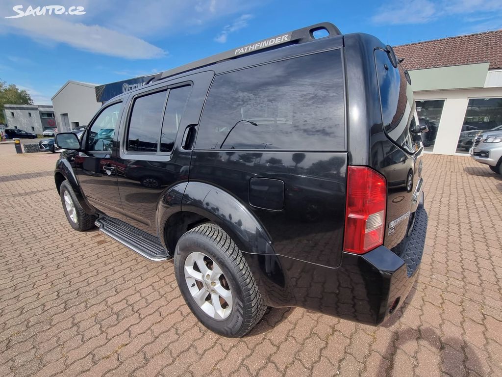 NISSAN PATHFINDER 2.5D 171CH 7 places