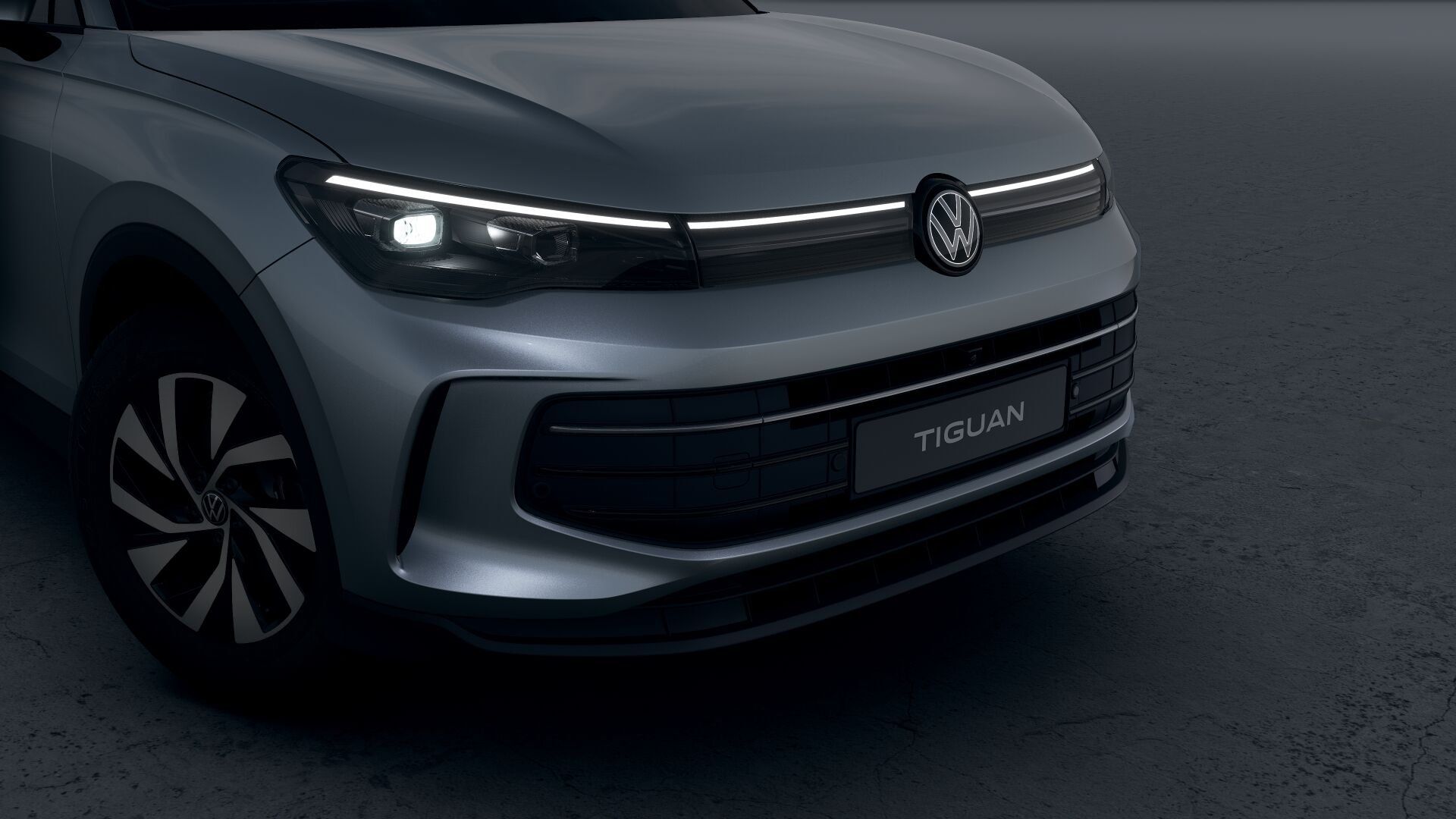 Volkswagen Tiguan, Tiguan People 1,5 eTSI 96 kW - fotka 4